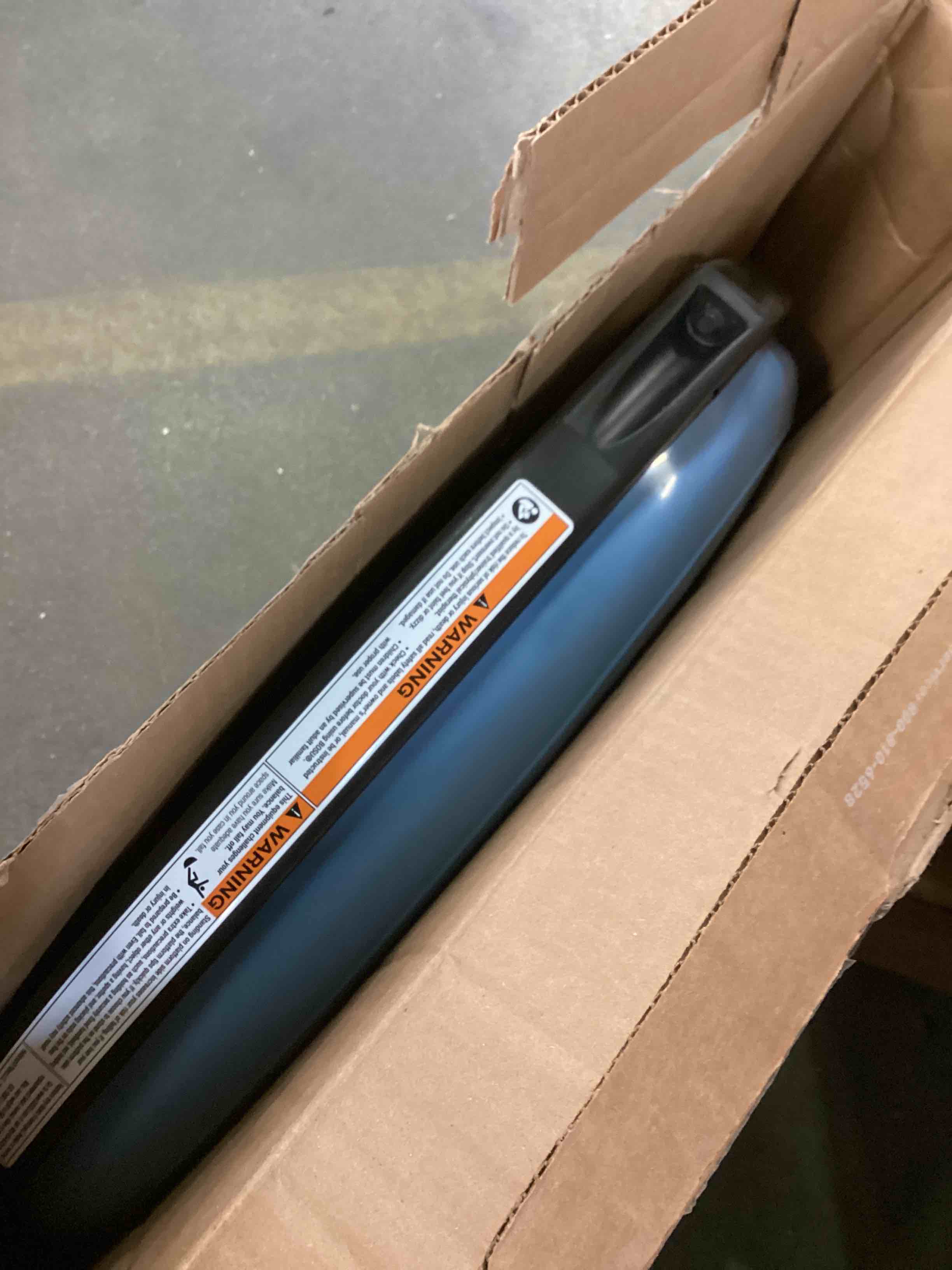 https://s3.amazonaws.com/lotting-images-prod/bidfta/BLU5960566_1708101352762.jpeg