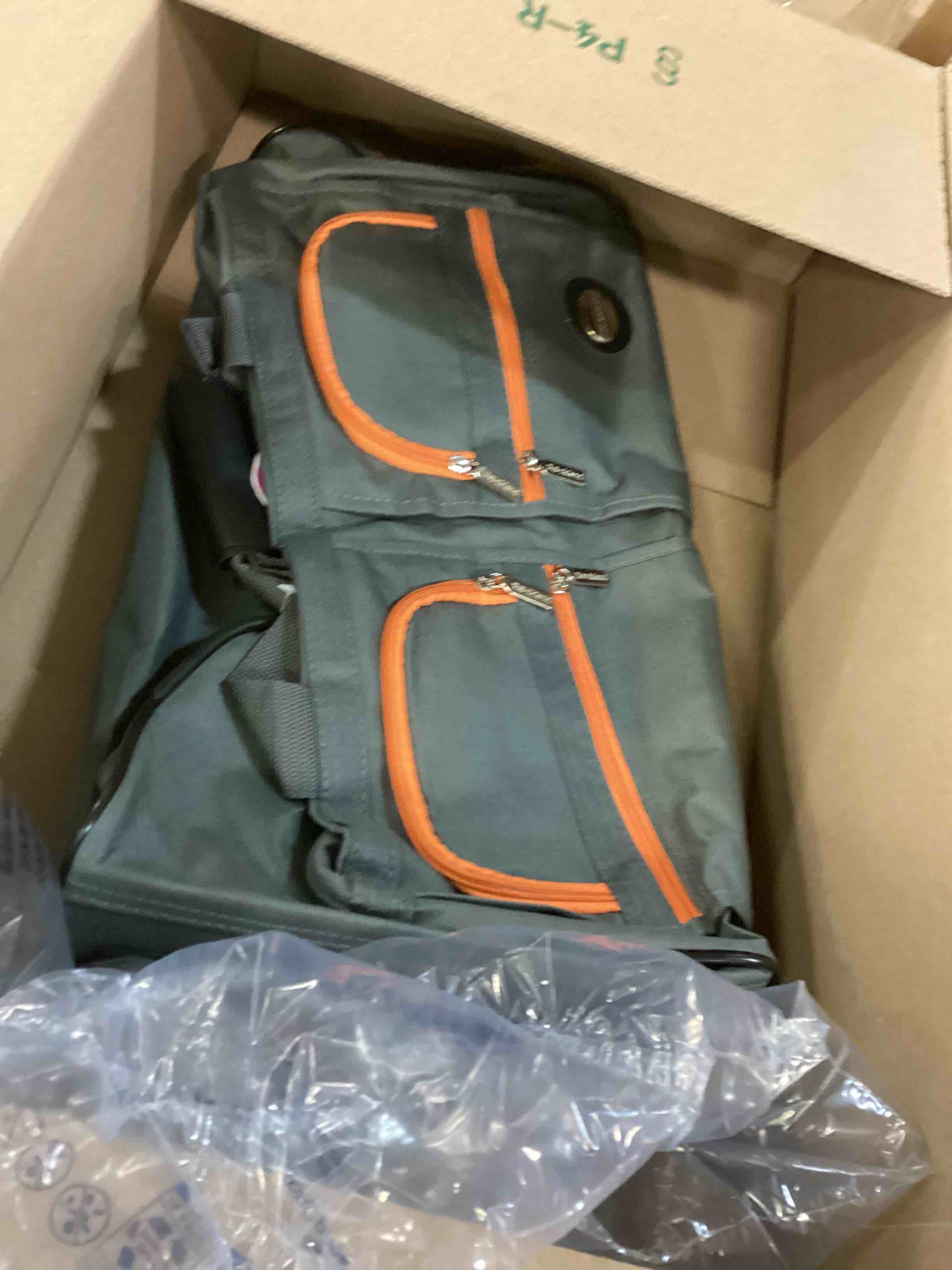 https://s3.amazonaws.com/lotting-images-prod/bidfta/BLU5960594_1708107736115.jpeg
