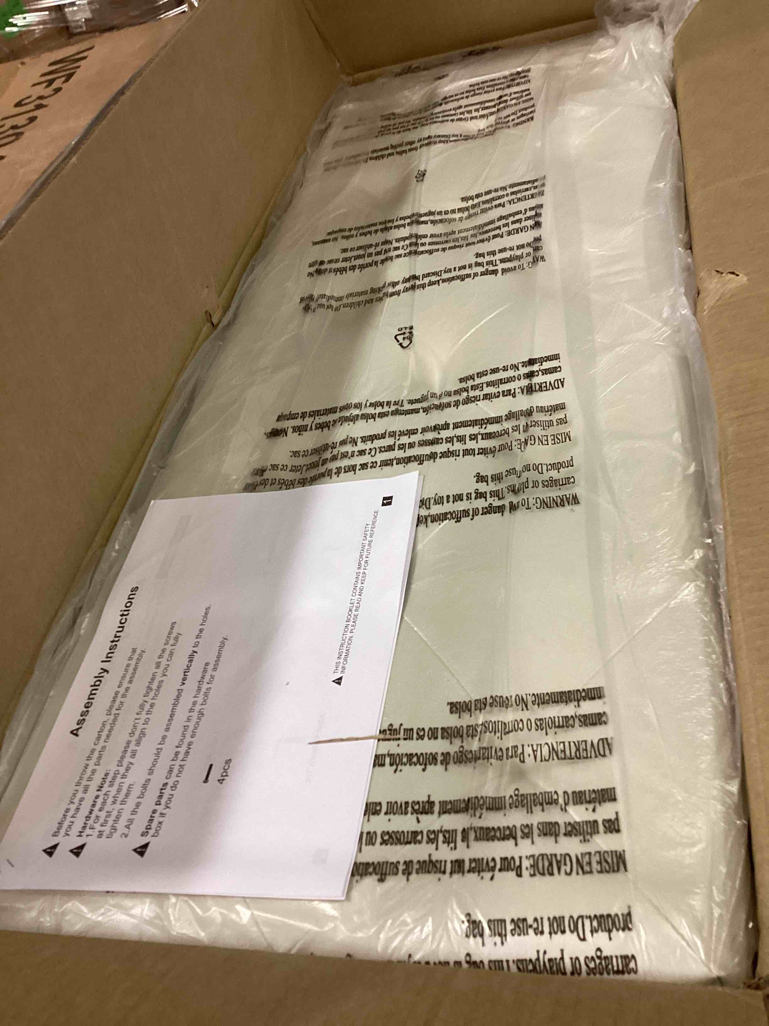 https://s3.amazonaws.com/lotting-images-prod/bidfta/BLU5960705_1708181670731.jpeg