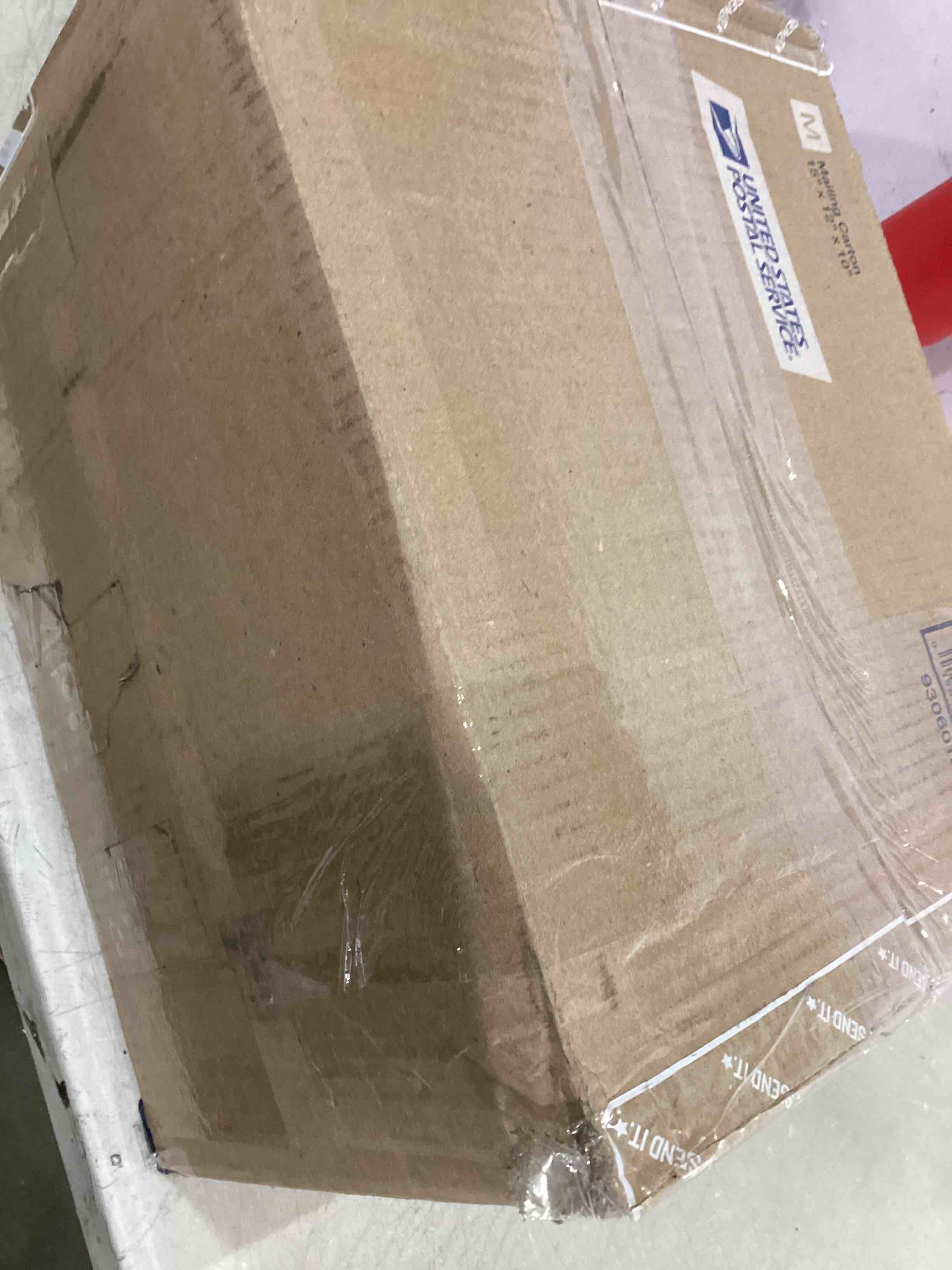 https://s3.amazonaws.com/lotting-images-prod/bidfta/BLU5960712_1708184285822.jpeg