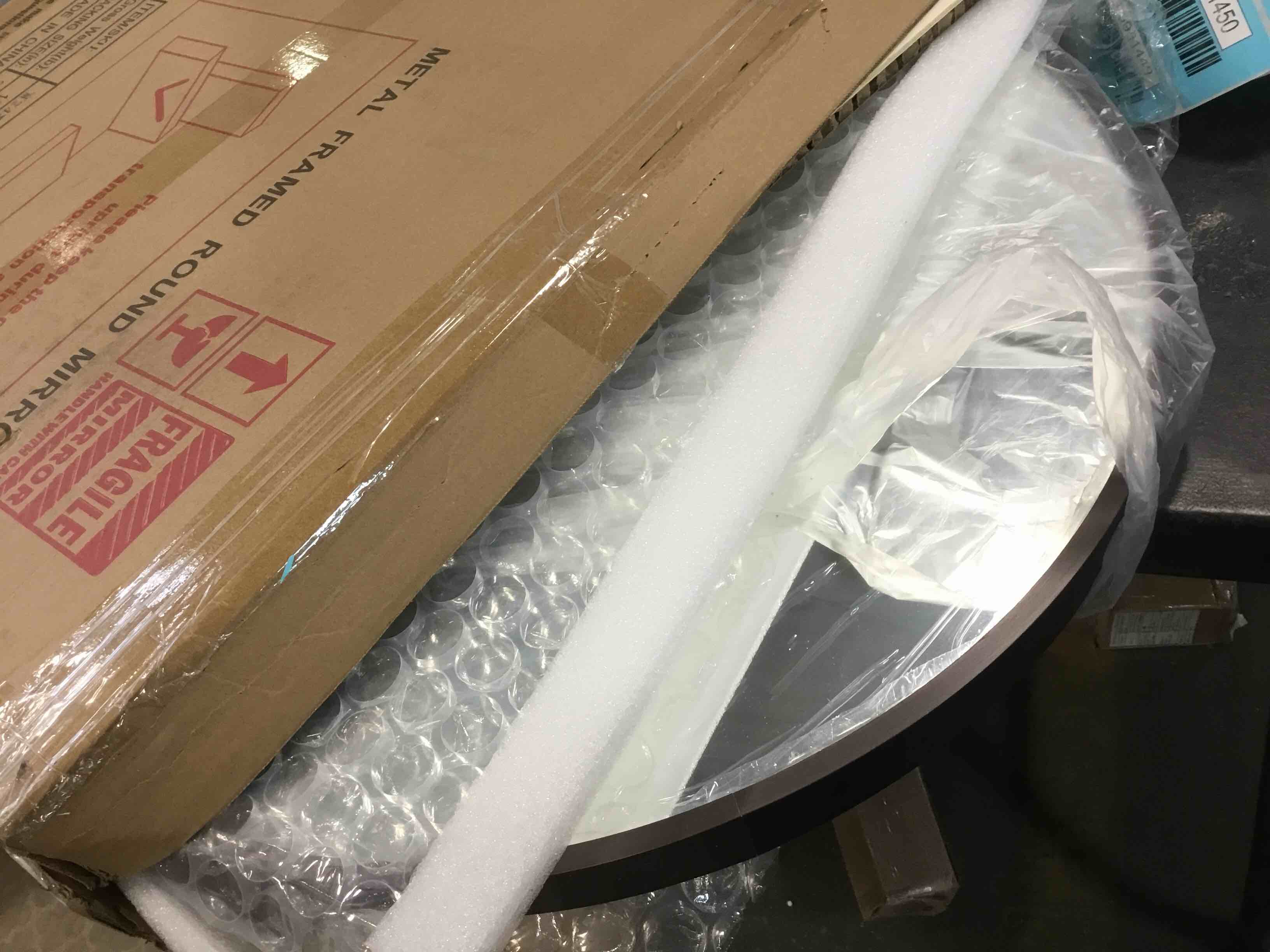 https://s3.amazonaws.com/lotting-images-prod/bidfta/BLU5961444_1707764659537.jpeg