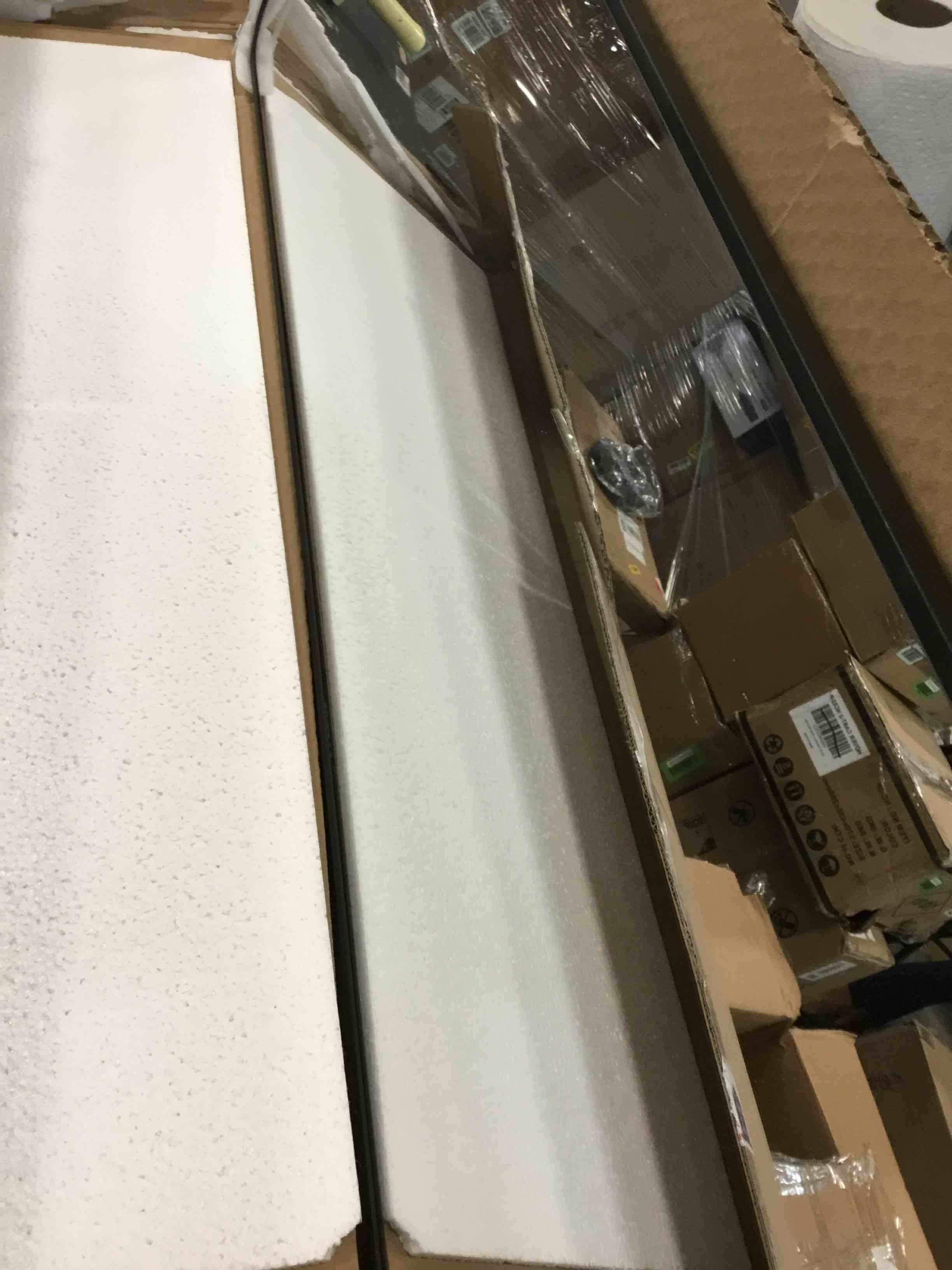 https://s3.amazonaws.com/lotting-images-prod/bidfta/BLU5961447_1707765256026.jpeg