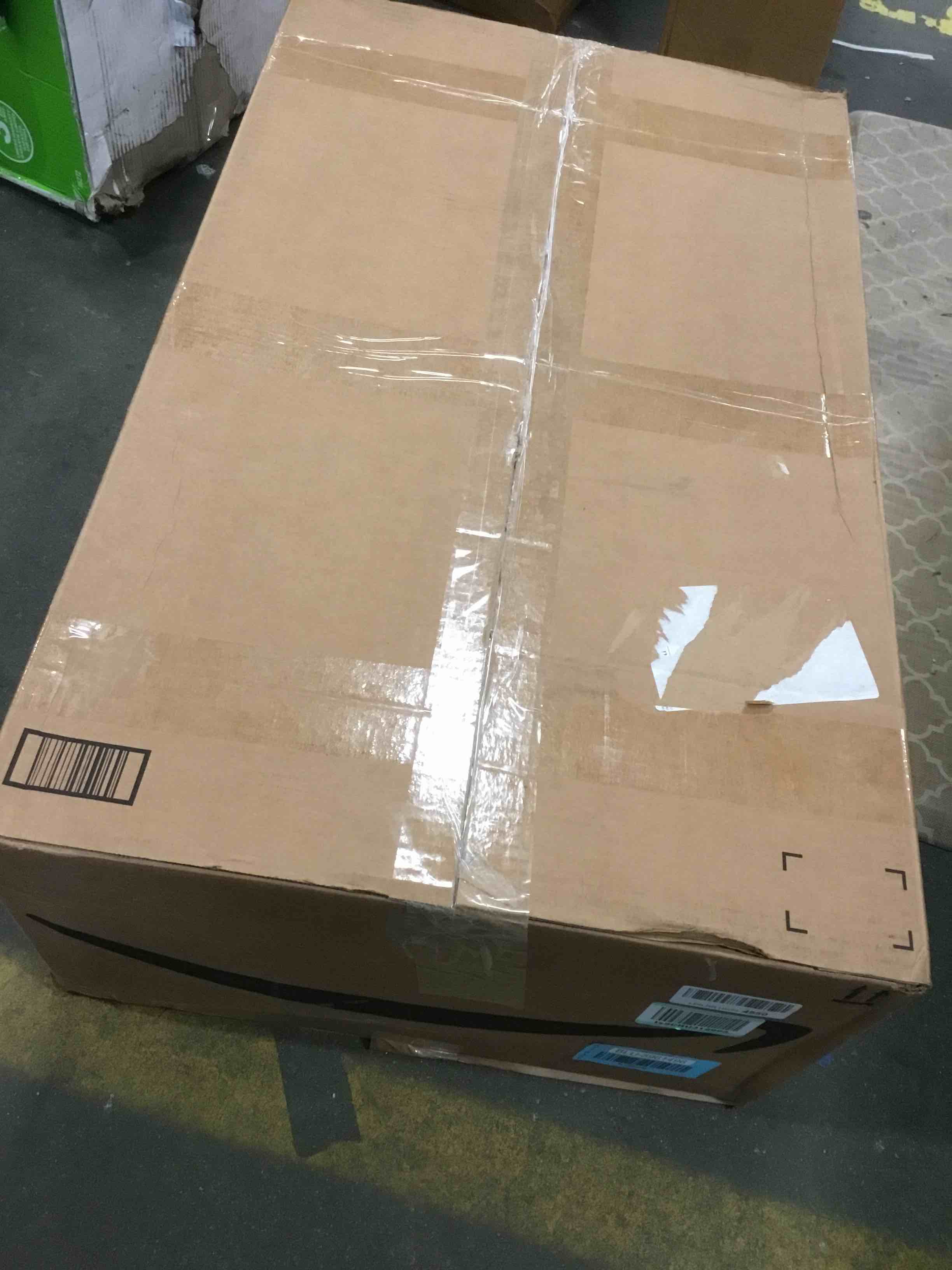 https://s3.amazonaws.com/lotting-images-prod/bidfta/BLU5961496_1707771495347.jpeg