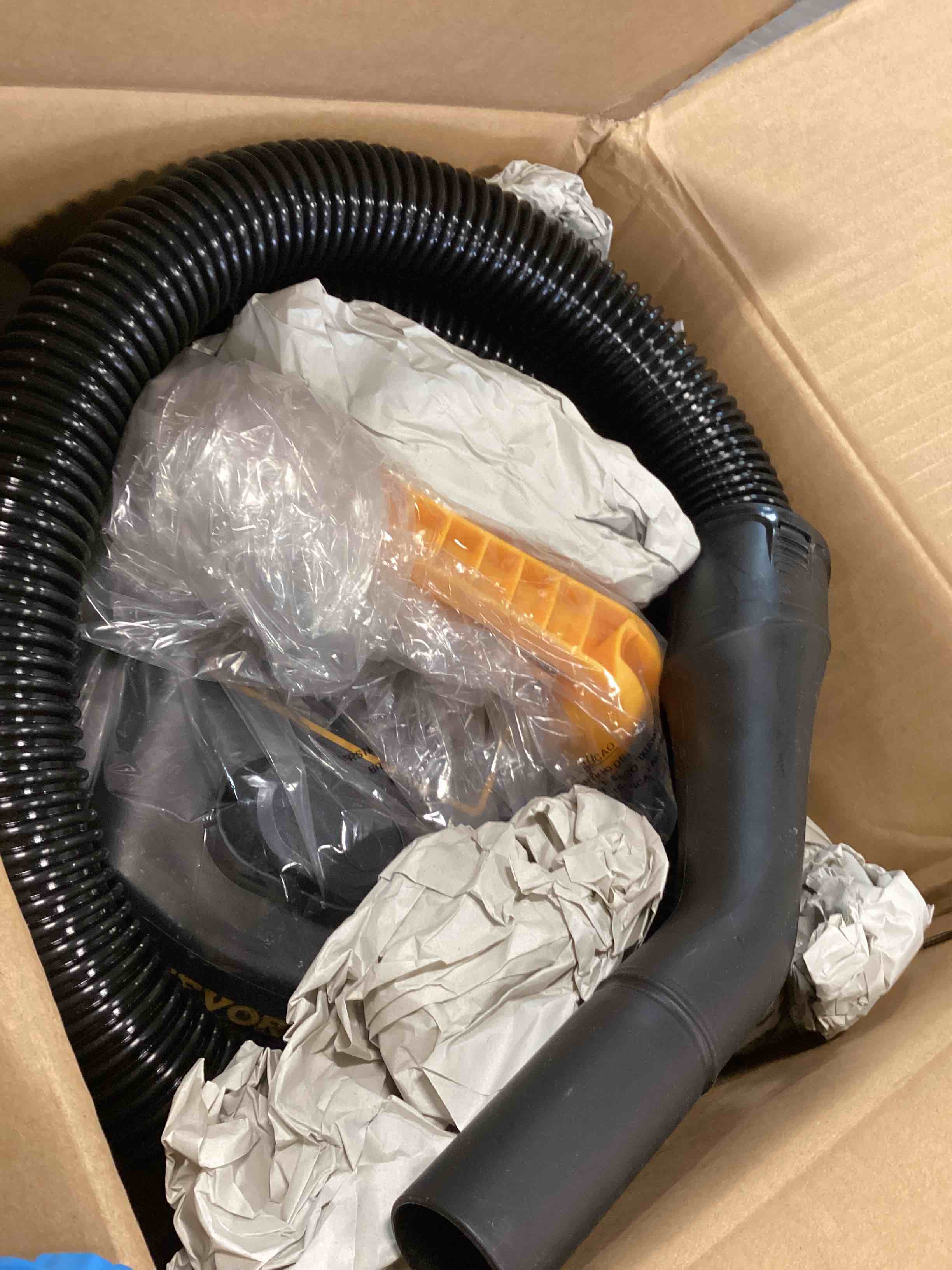 https://s3.amazonaws.com/lotting-images-prod/bidfta/BLU5961657_1707845409533.jpeg