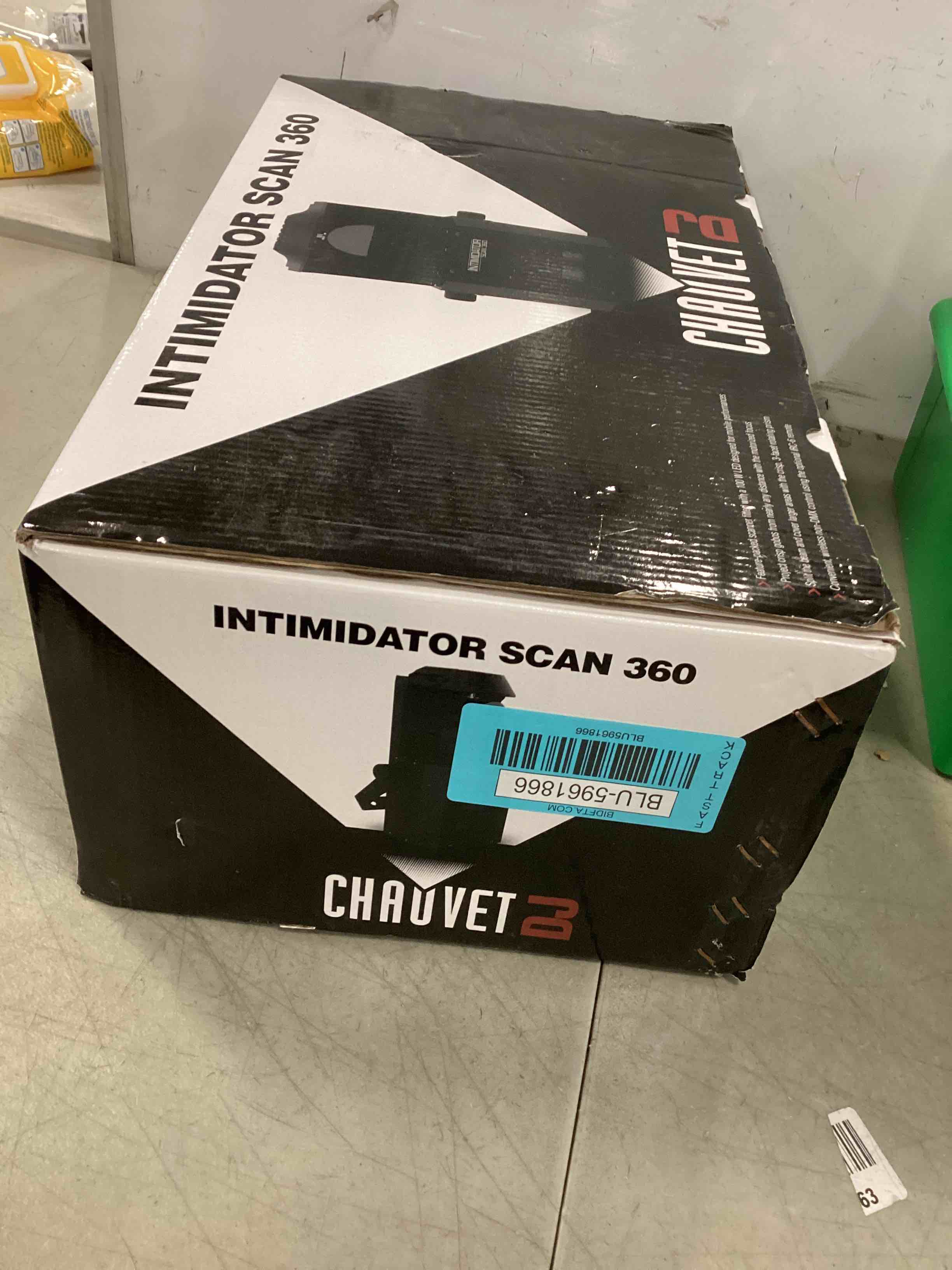 https://s3.amazonaws.com/lotting-images-prod/bidfta/BLU5961866_1707927095317.jpeg