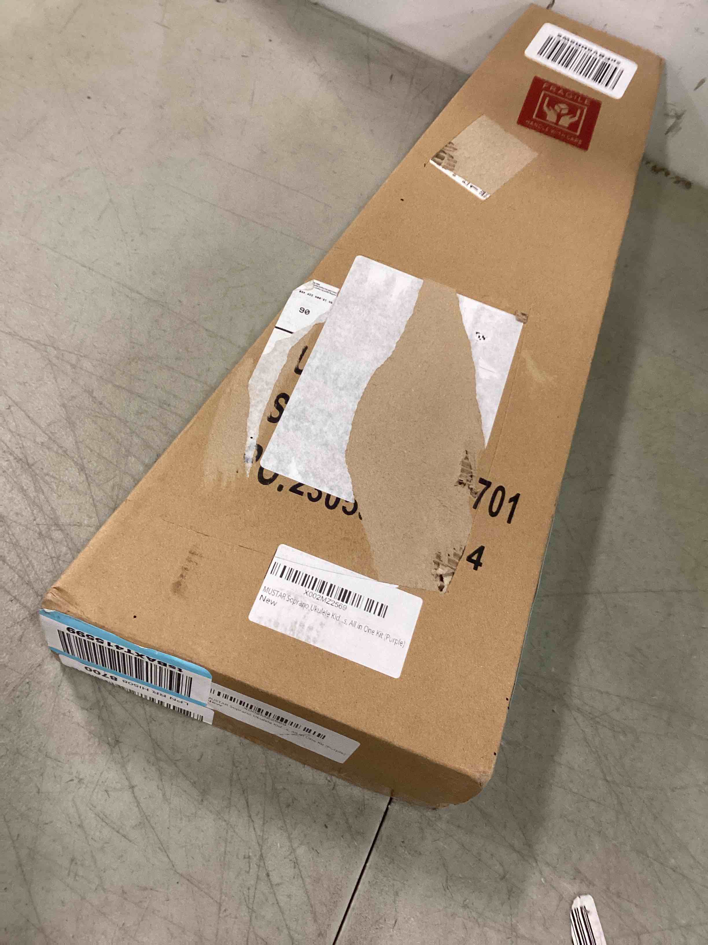 https://s3.amazonaws.com/lotting-images-prod/bidfta/BLU5961910_1707934611596.jpeg
