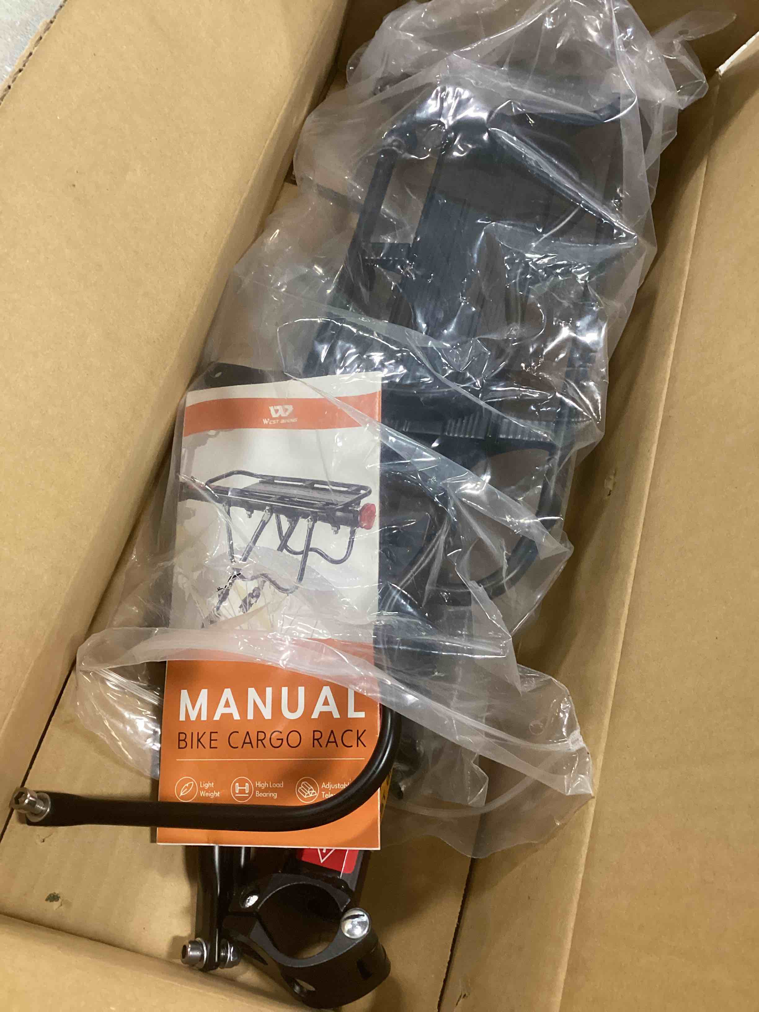 https://s3.amazonaws.com/lotting-images-prod/bidfta/BLU5961991_1708085929899.jpeg