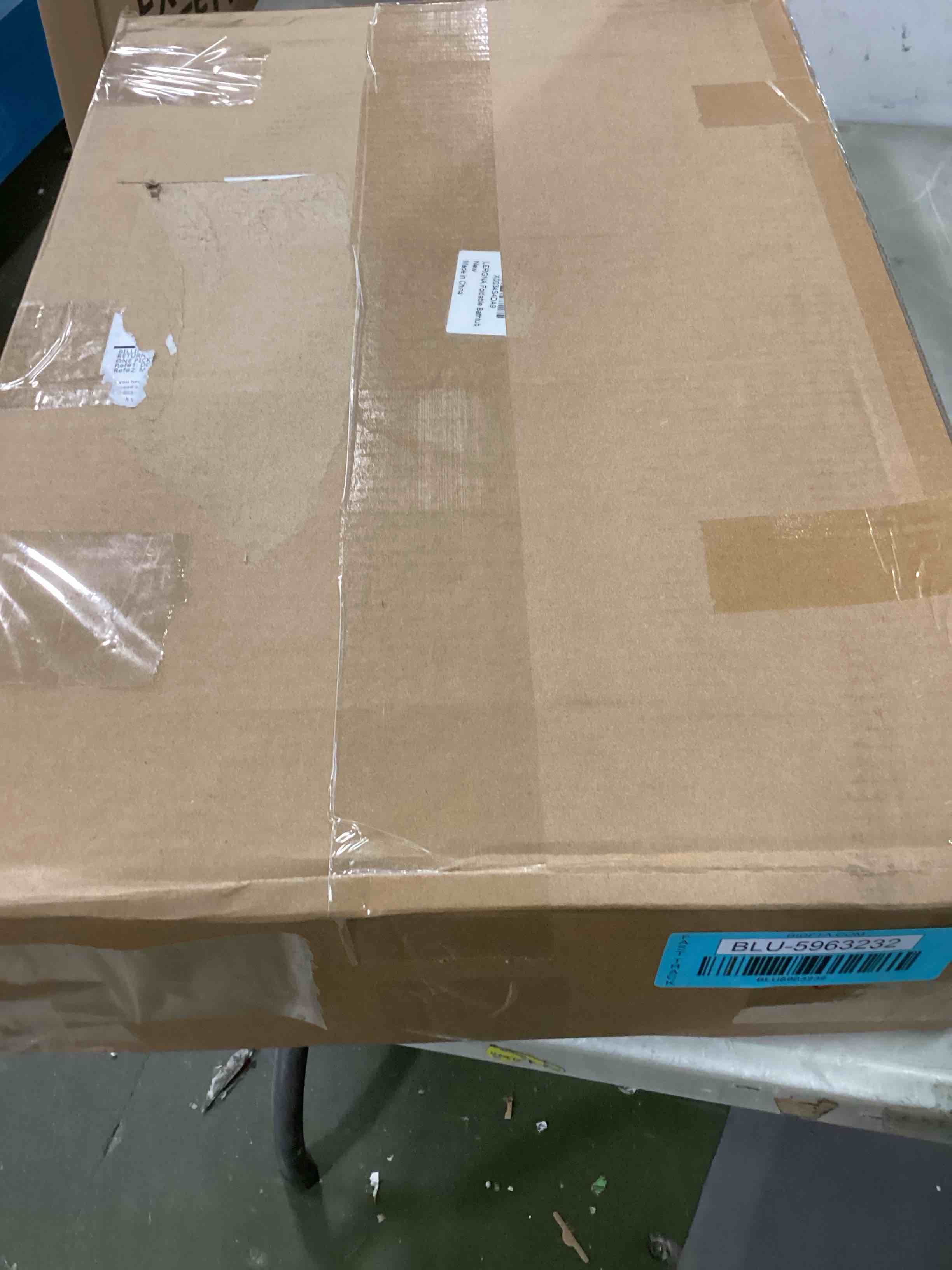 https://s3.amazonaws.com/lotting-images-prod/bidfta/BLU5963232_1709138132068.jpeg