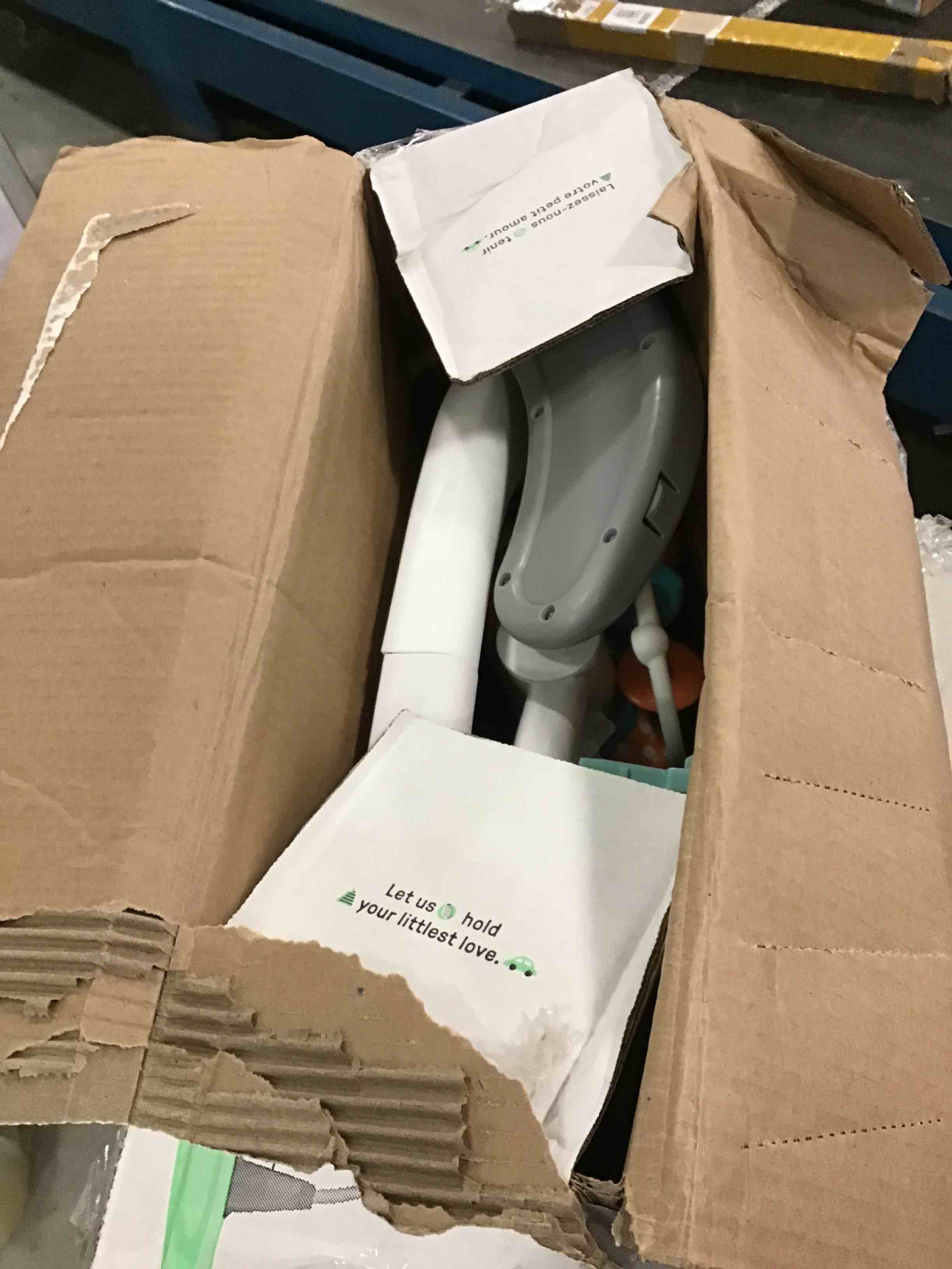 https://s3.amazonaws.com/lotting-images-prod/bidfta/BLU5963531_1709307517545.jpeg
