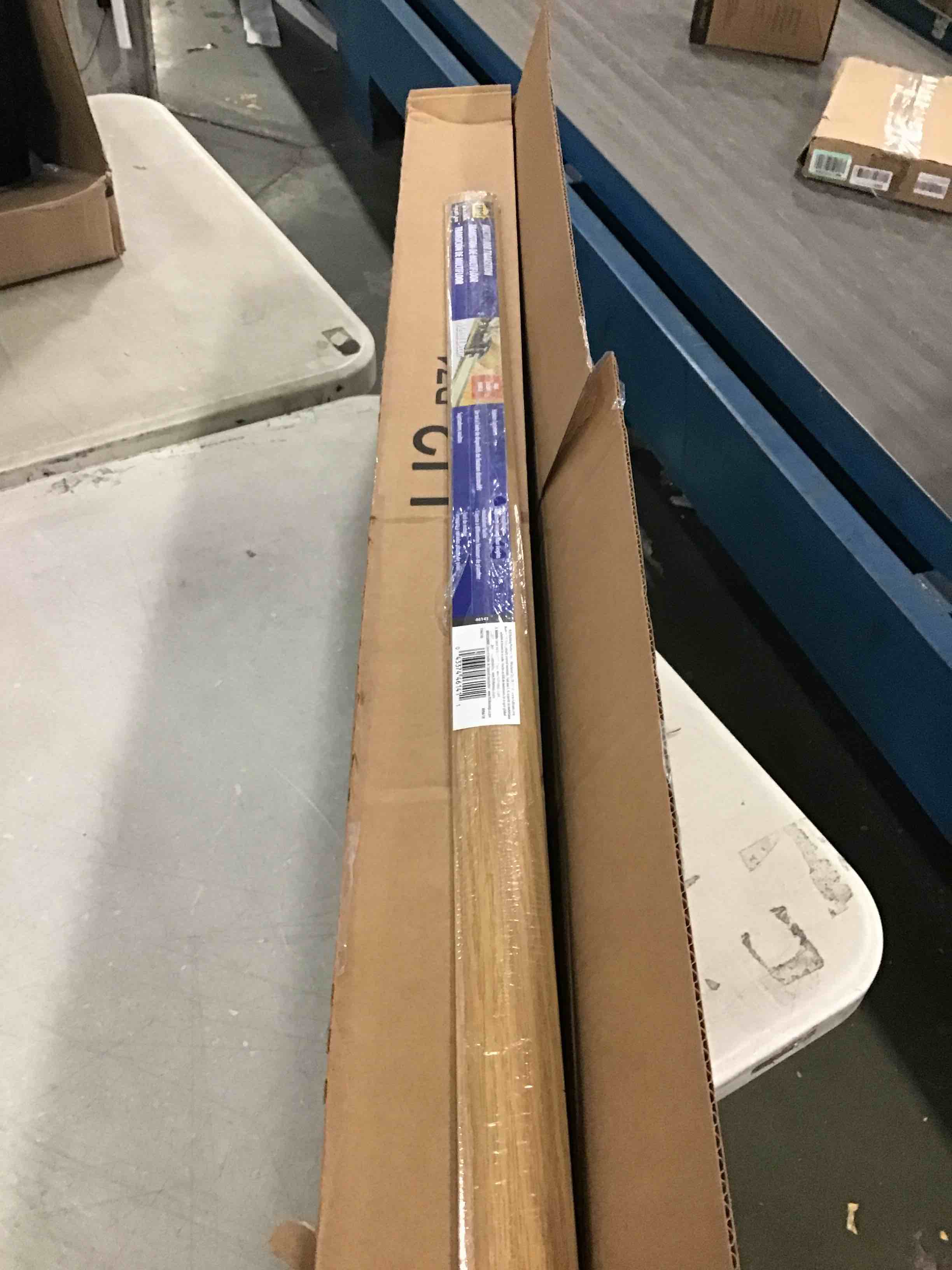 https://s3.amazonaws.com/lotting-images-prod/bidfta/BLU5963674_1709326320549.jpeg