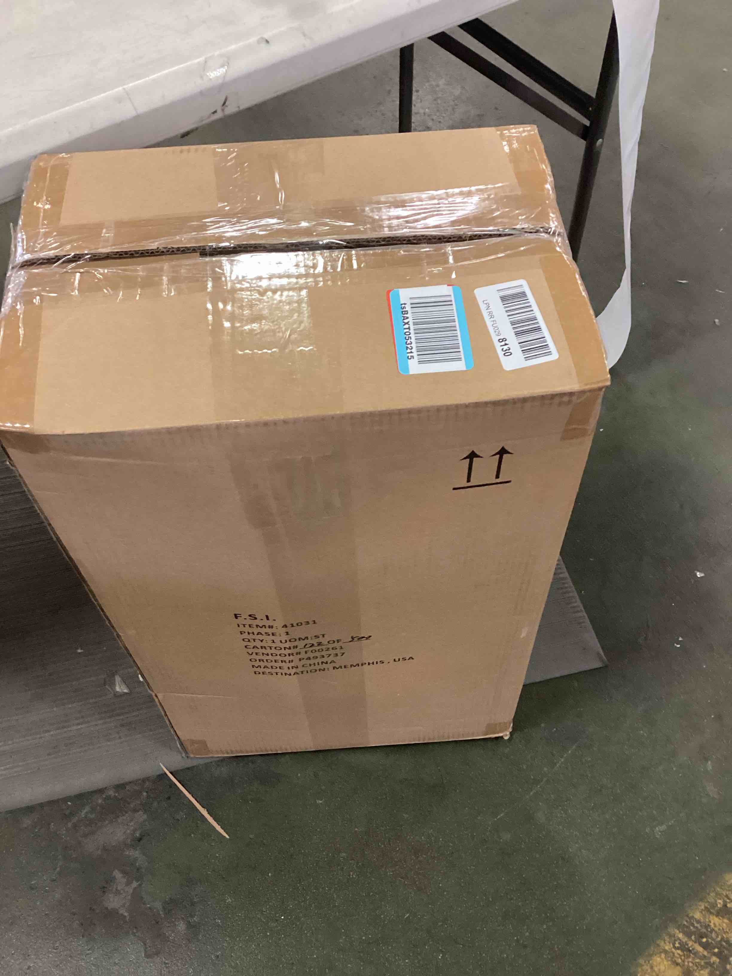 https://s3.amazonaws.com/lotting-images-prod/bidfta/BLU5964460_1708699176468.jpeg