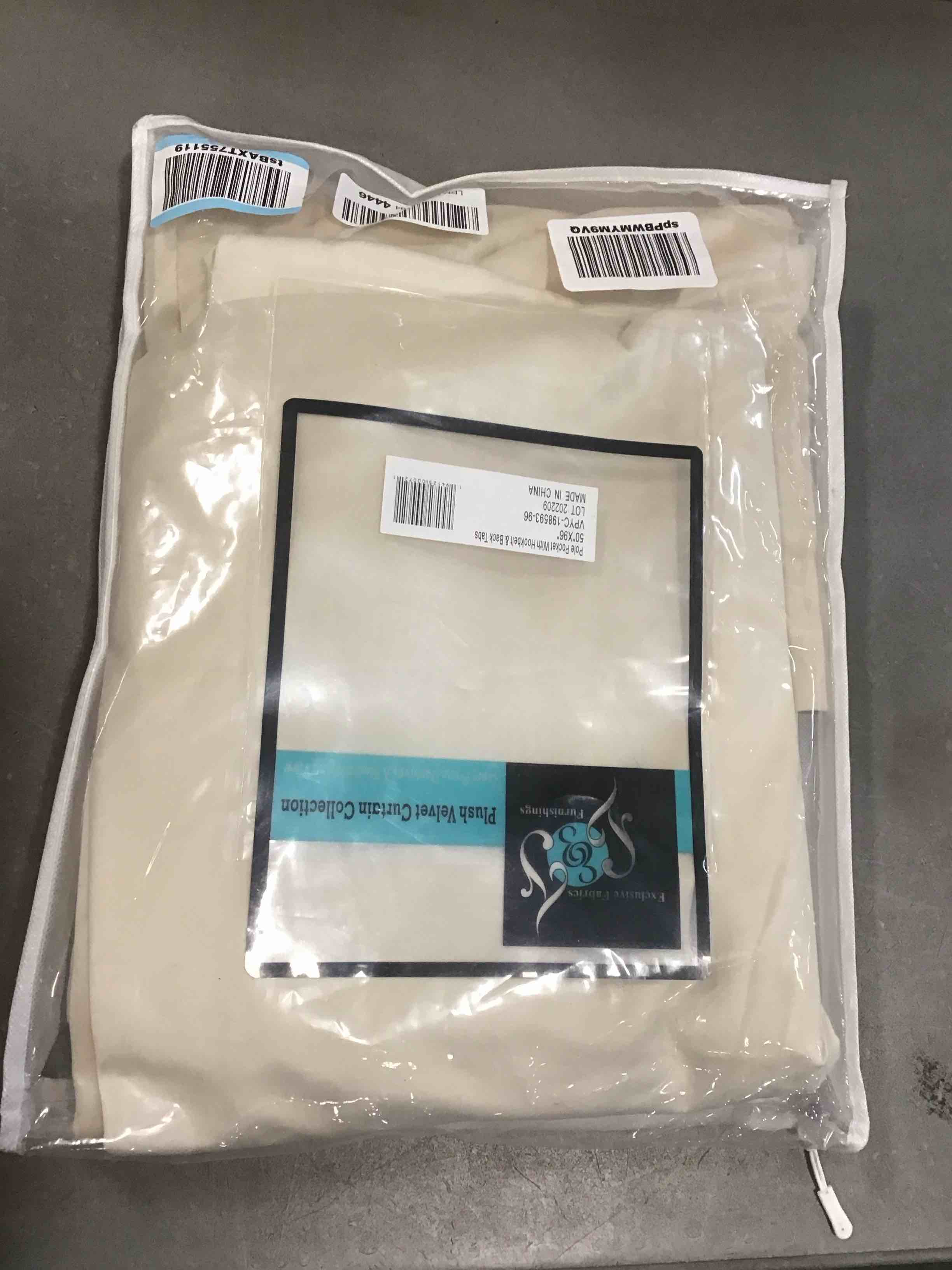 https://s3.amazonaws.com/lotting-images-prod/bidfta/BLU5967685_1708005165402.jpeg