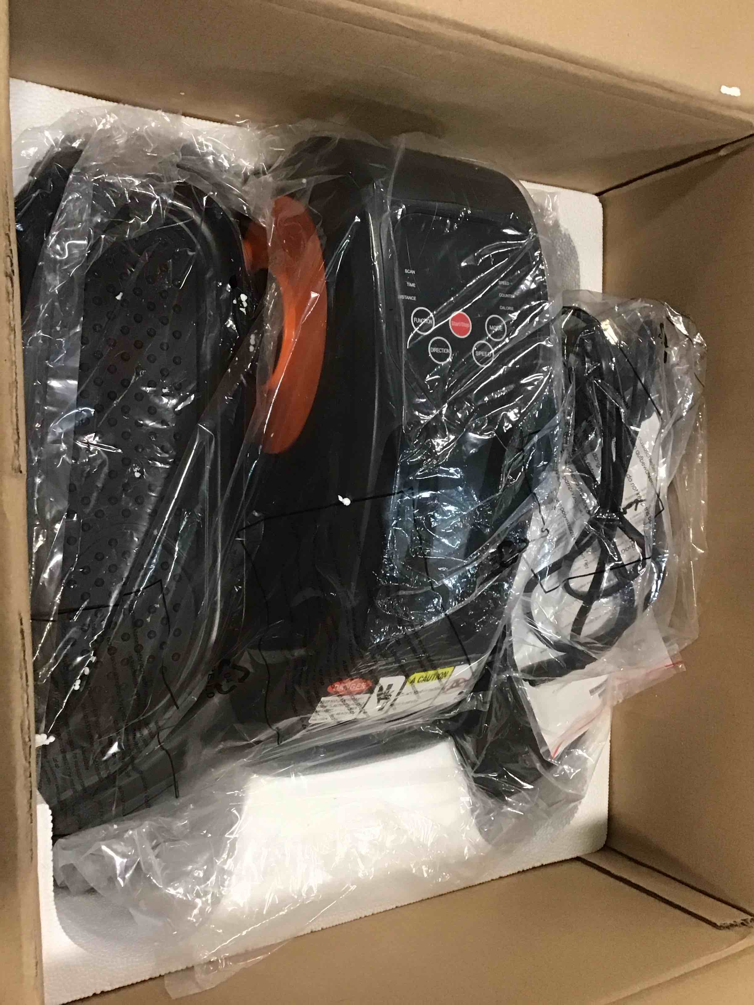 https://s3.amazonaws.com/lotting-images-prod/bidfta/BLU5967834_1708024452809.jpeg