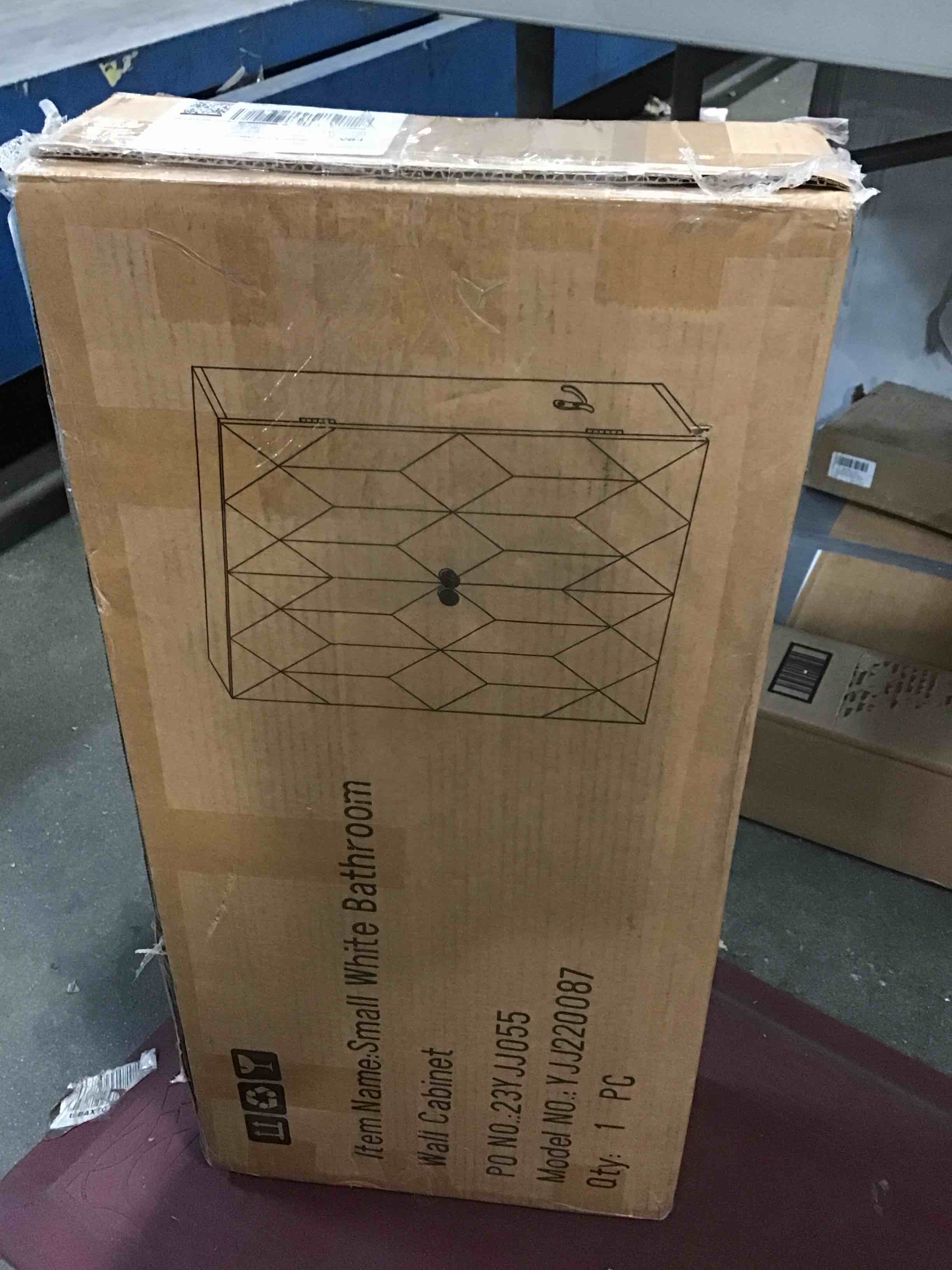 https://s3.amazonaws.com/lotting-images-prod/bidfta/BLU5968083_1708112777425.jpeg