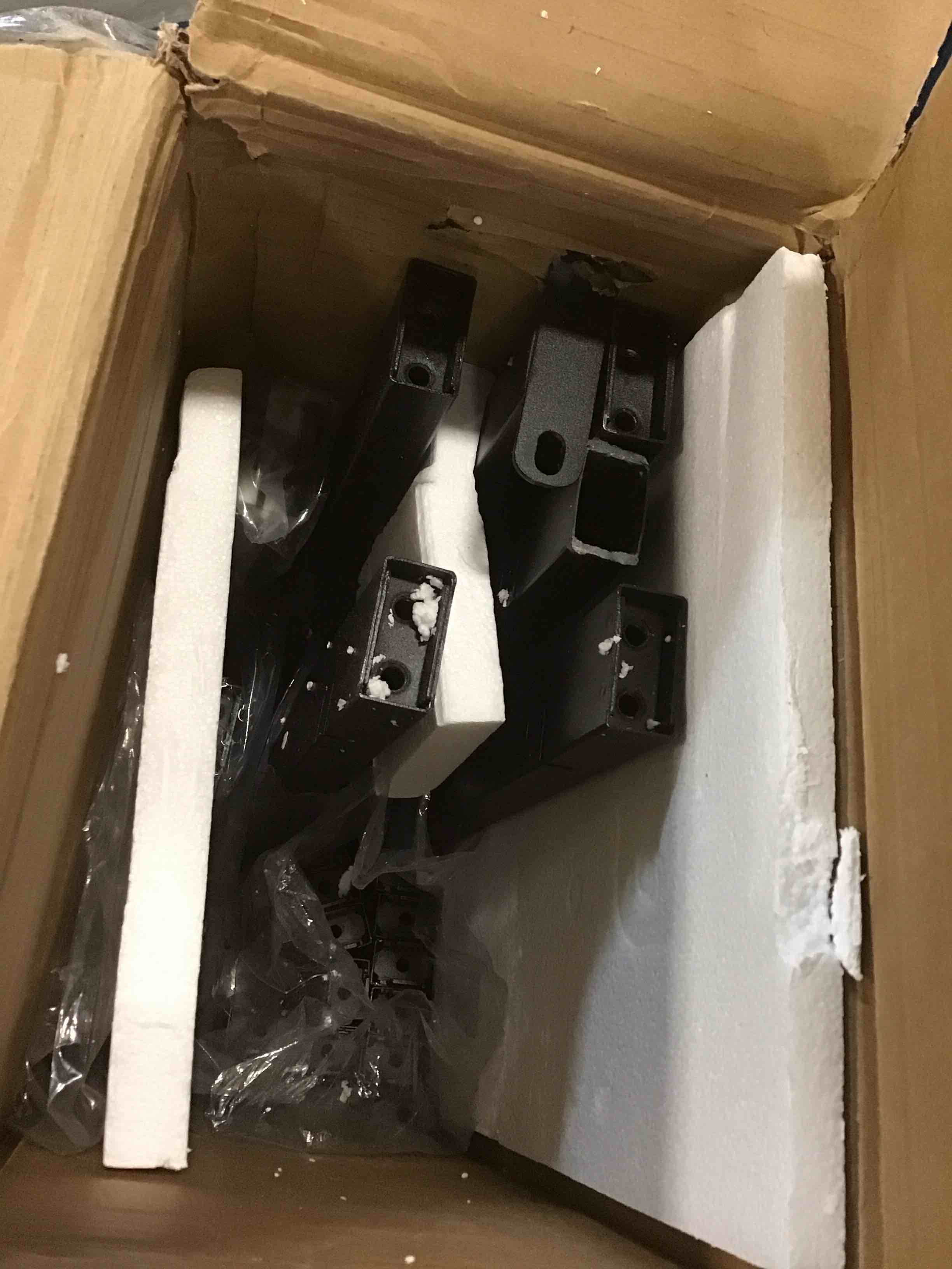 https://s3.amazonaws.com/lotting-images-prod/bidfta/BLU5968258_1708196667827.jpeg