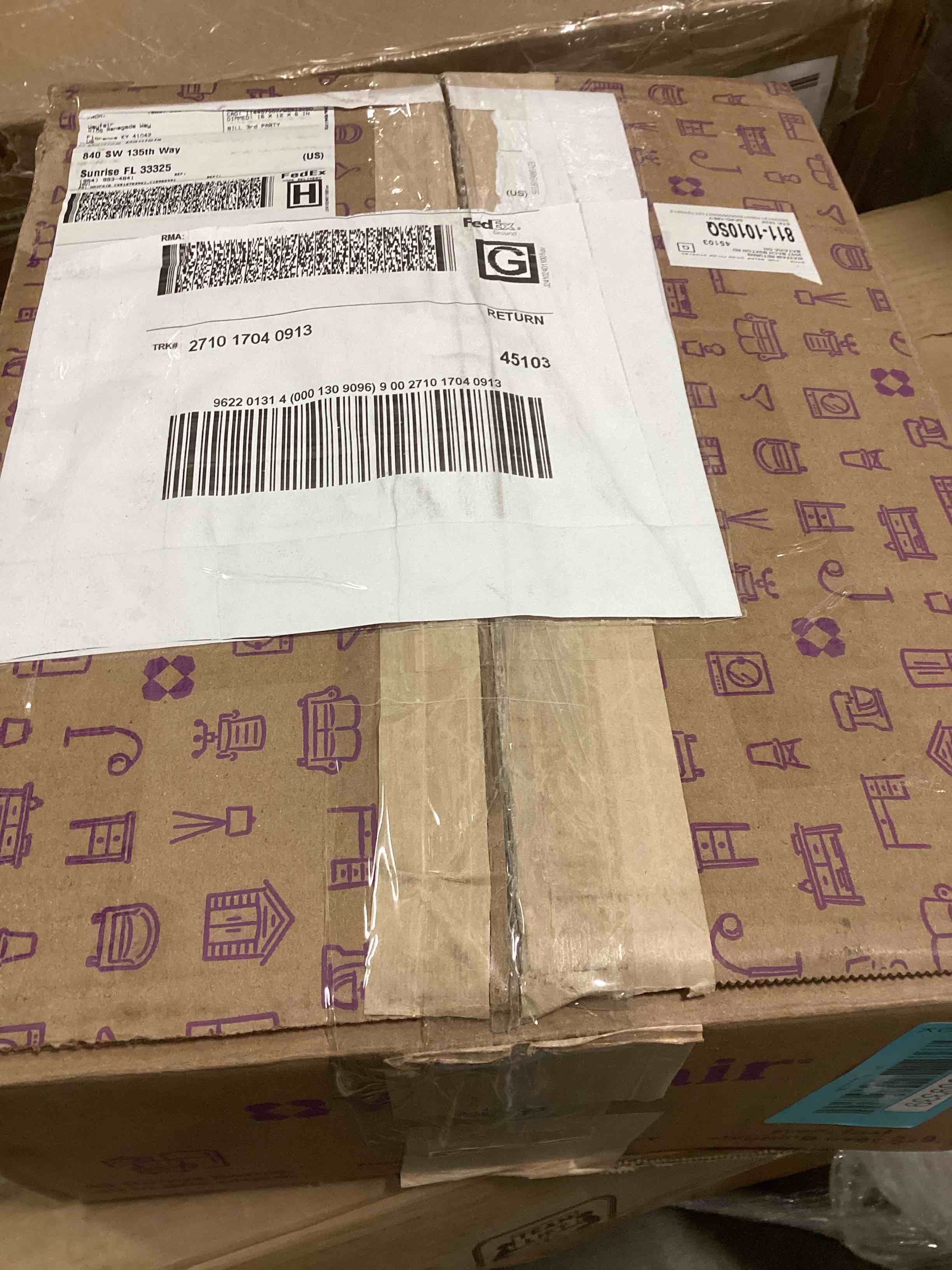 https://s3.amazonaws.com/lotting-images-prod/bidfta/BLU5969339_1708783131173.jpeg