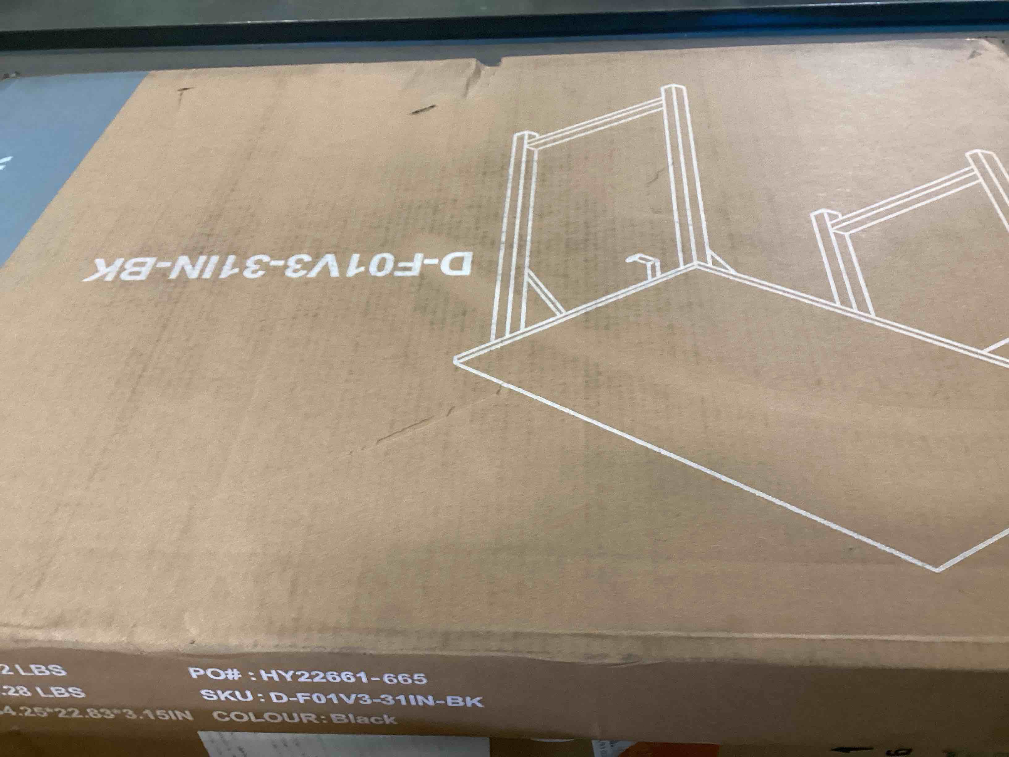 https://s3.amazonaws.com/lotting-images-prod/bidfta/BLU5969526_1708884589541.jpeg