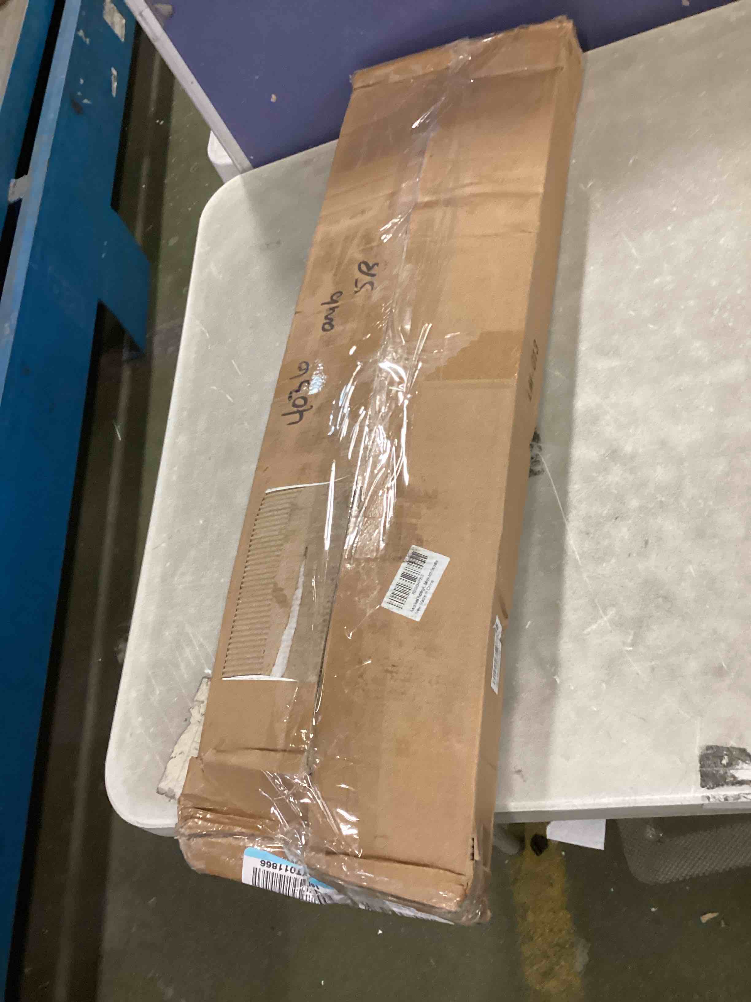 https://s3.amazonaws.com/lotting-images-prod/bidfta/BLU5970468_1708185991336.jpeg
