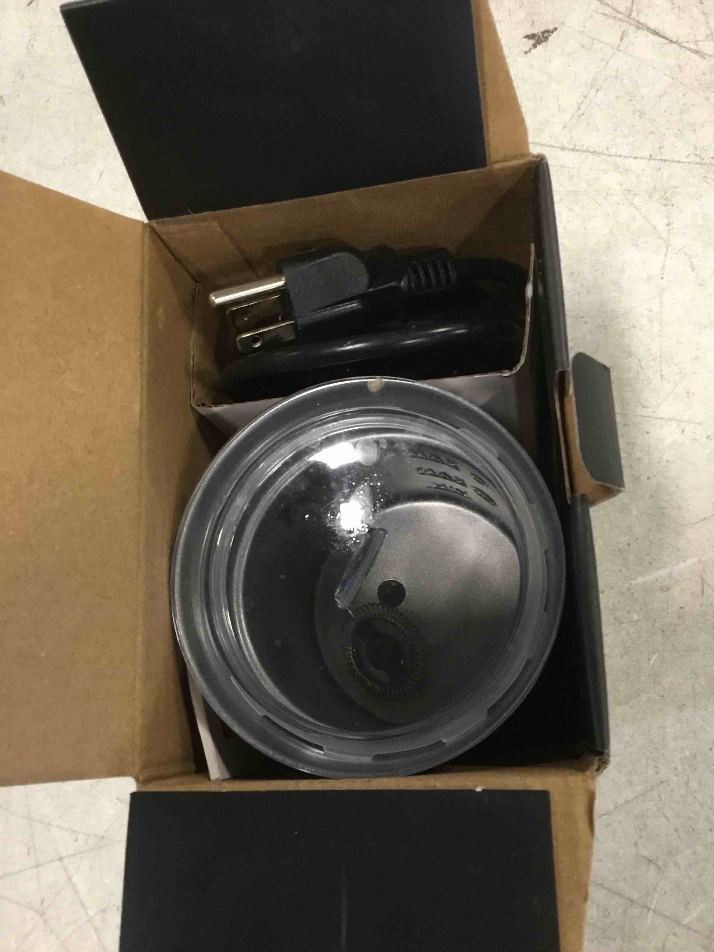 https://s3.amazonaws.com/lotting-images-prod/bidfta/BLU5970965_1708455692632.jpeg