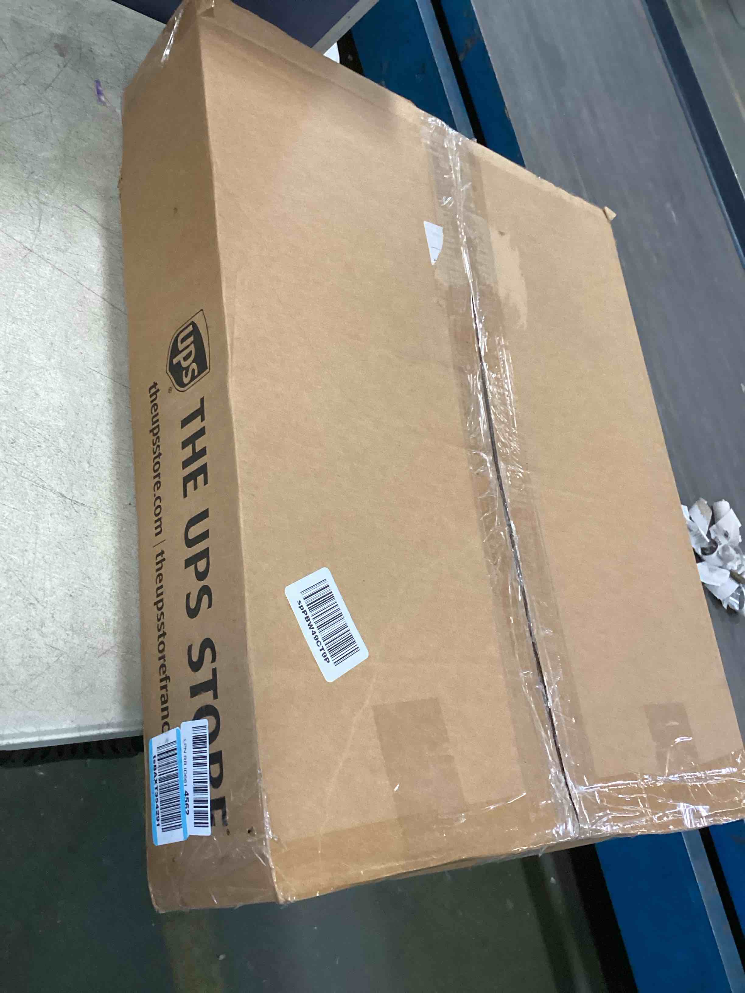 https://s3.amazonaws.com/lotting-images-prod/bidfta/BLU5971128_1708527418720.jpeg