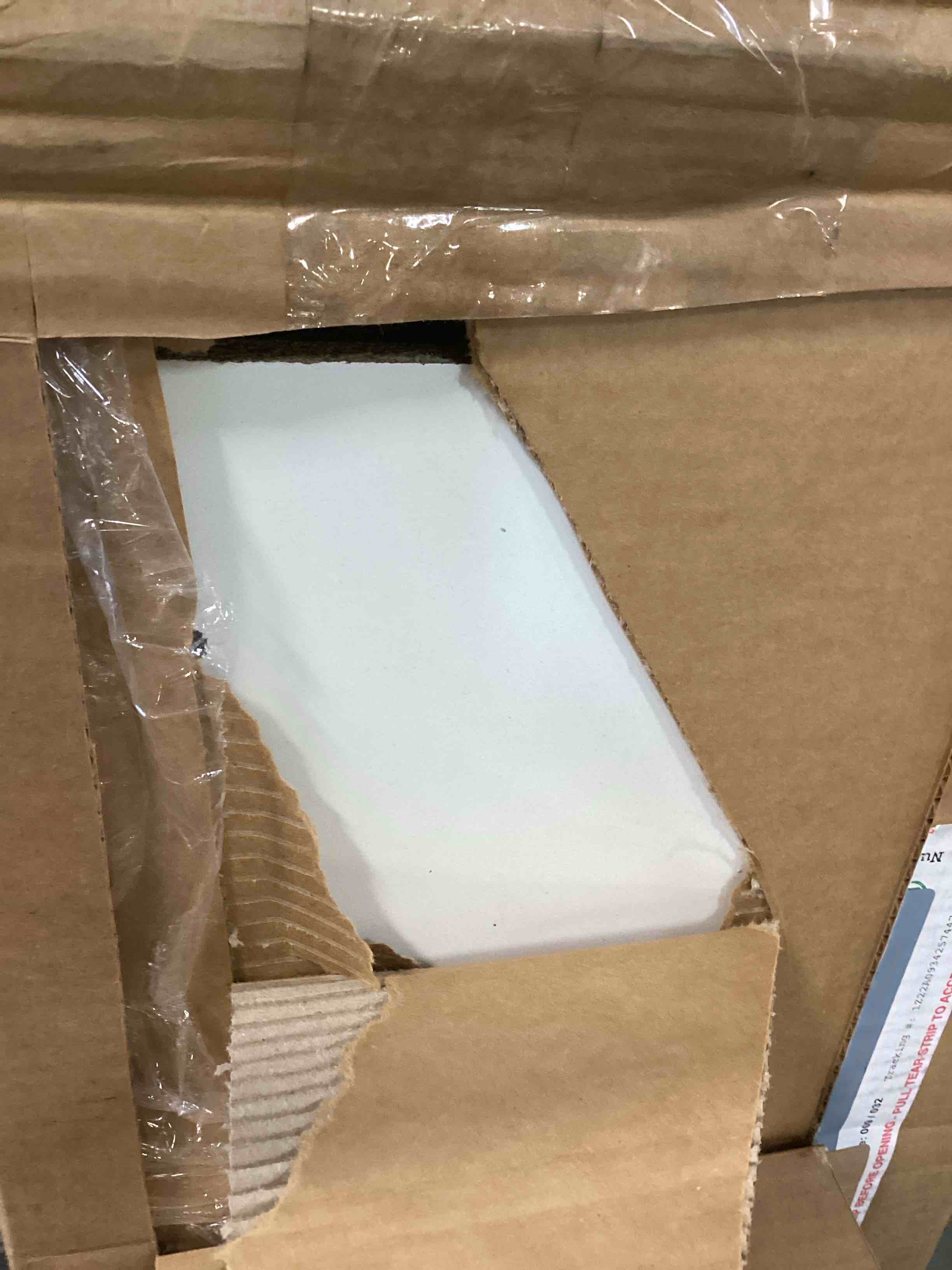 https://s3.amazonaws.com/lotting-images-prod/bidfta/BLU5971206_1708541739028.jpeg