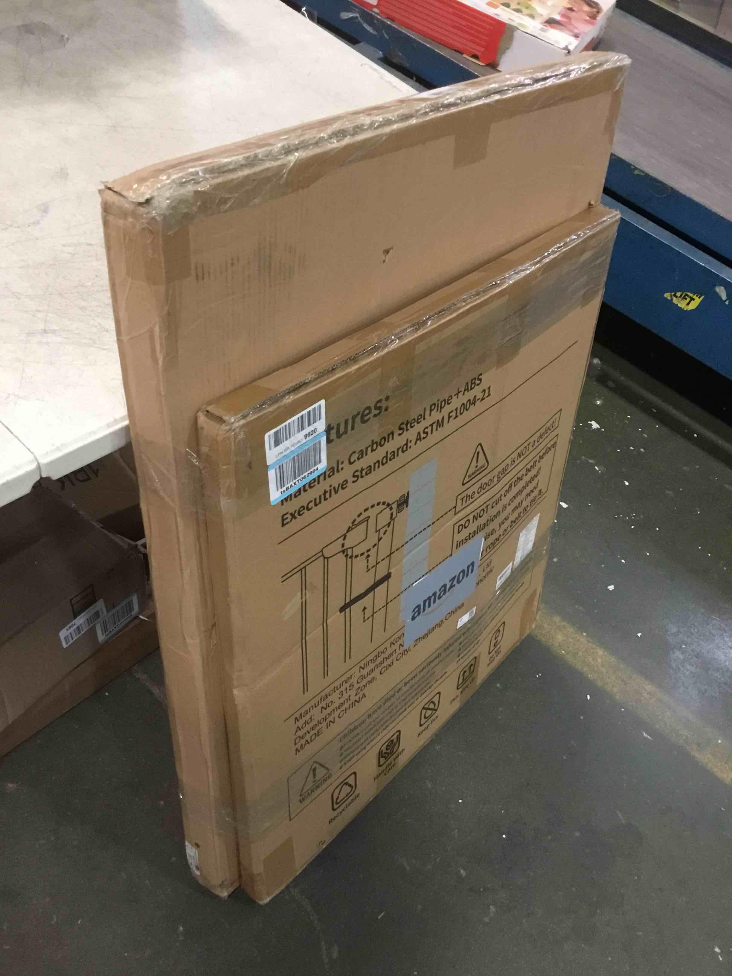 https://s3.amazonaws.com/lotting-images-prod/bidfta/BLU5971243_1708548014244.jpeg