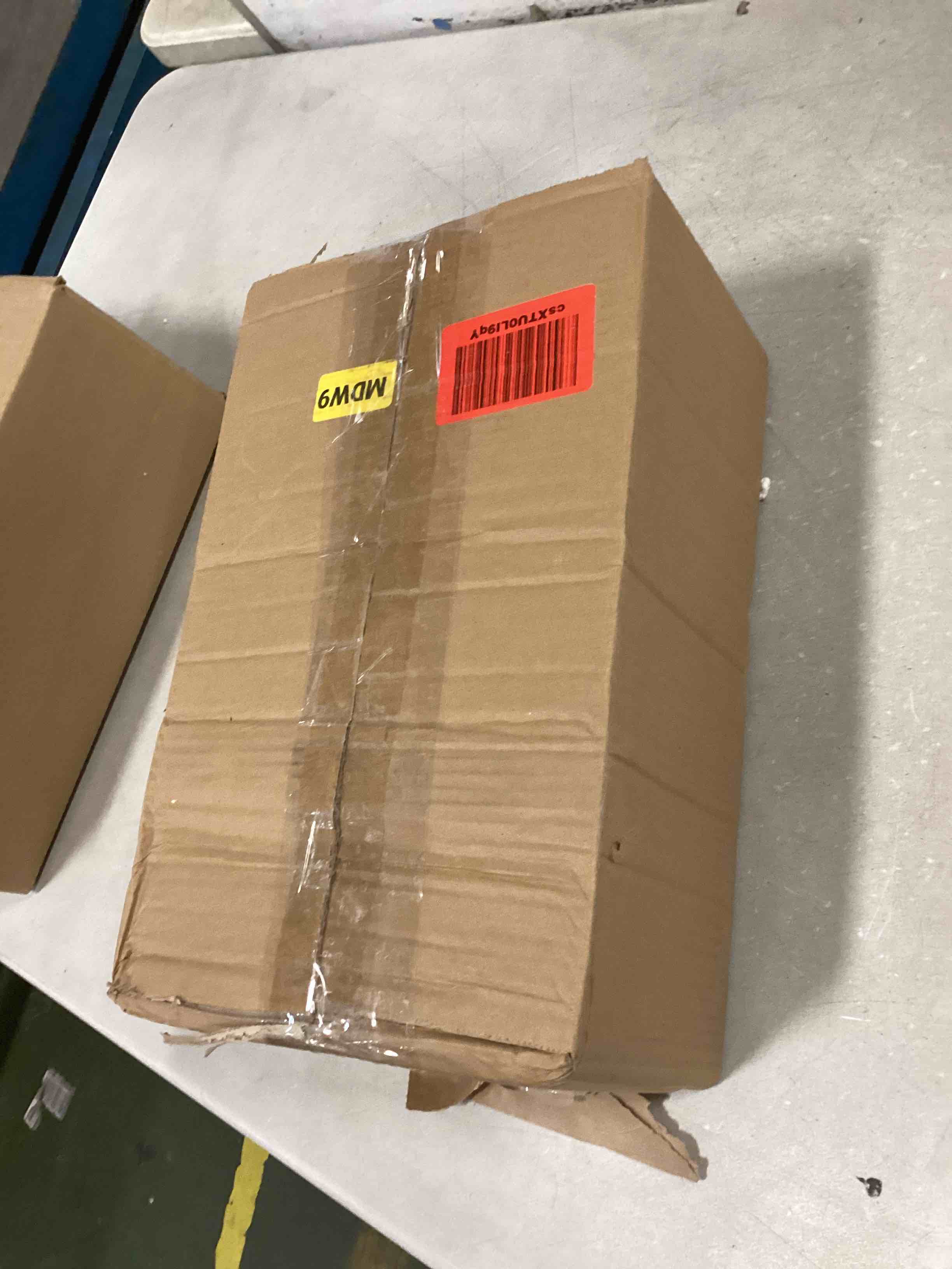 https://s3.amazonaws.com/lotting-images-prod/bidfta/BLU5971414_1708628894230.jpeg