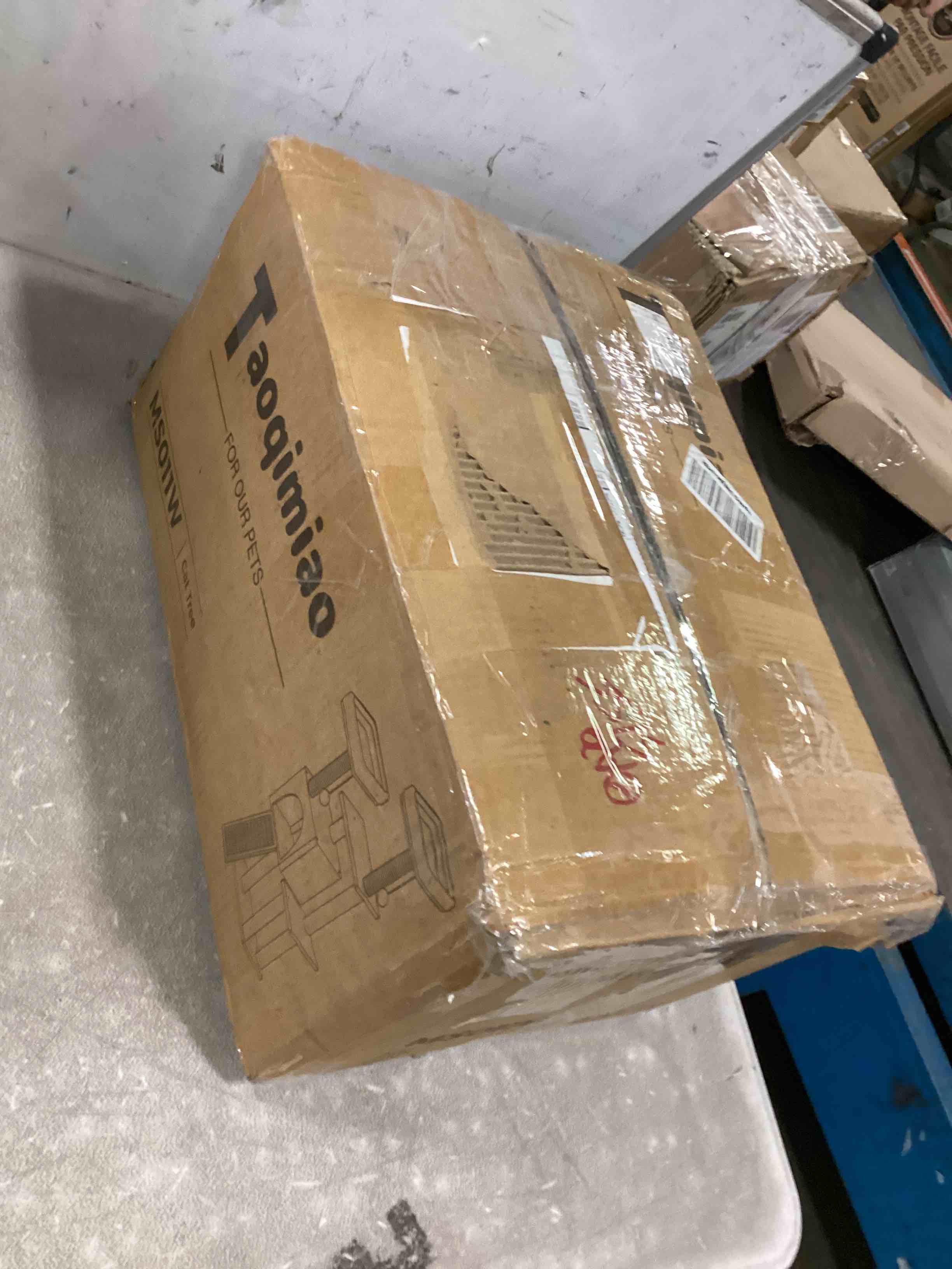 https://s3.amazonaws.com/lotting-images-prod/bidfta/BLU5971597_1708795050220.jpeg