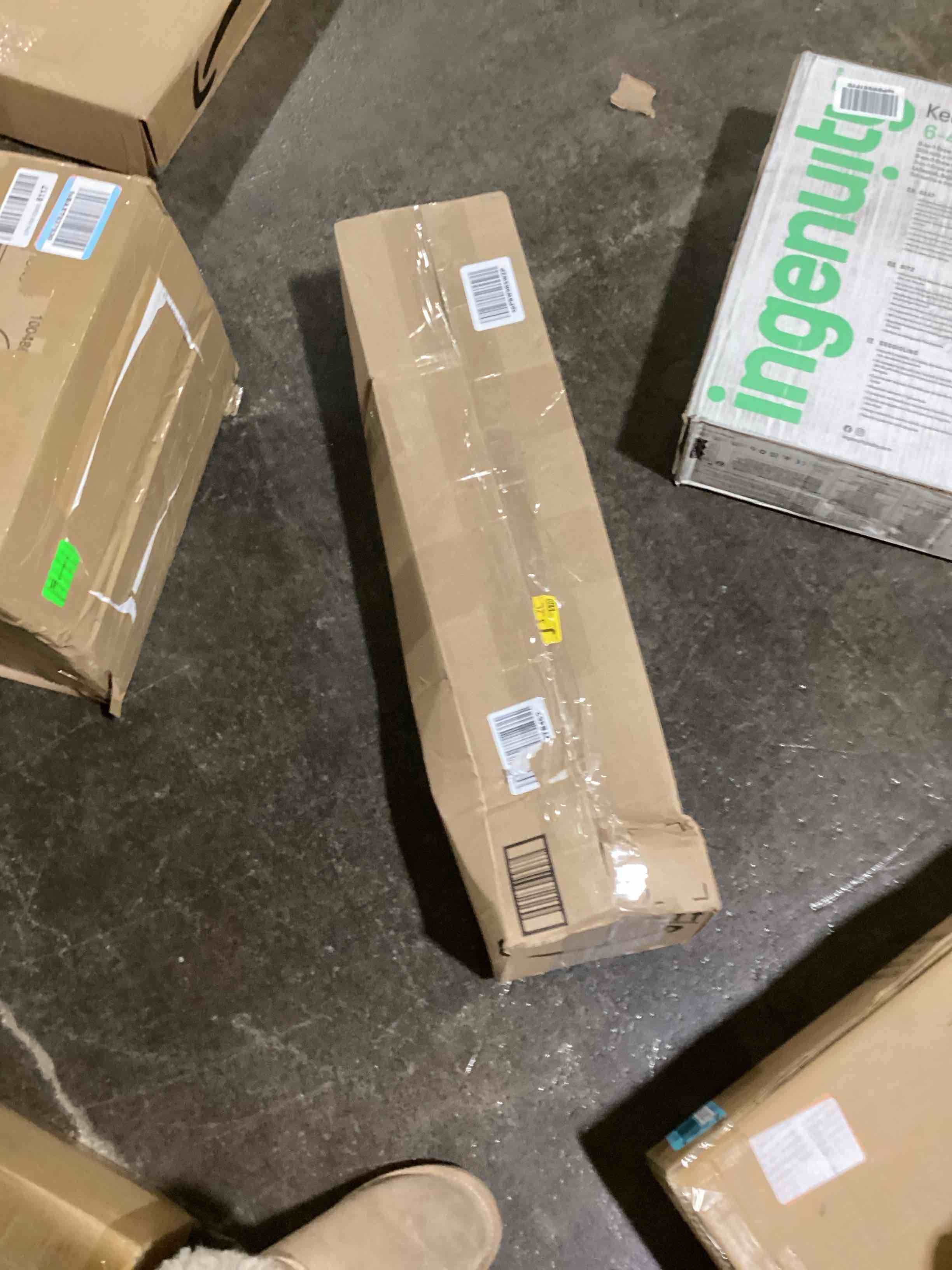 https://s3.amazonaws.com/lotting-images-prod/bidfta/BLU5972206_1709237903872.jpeg