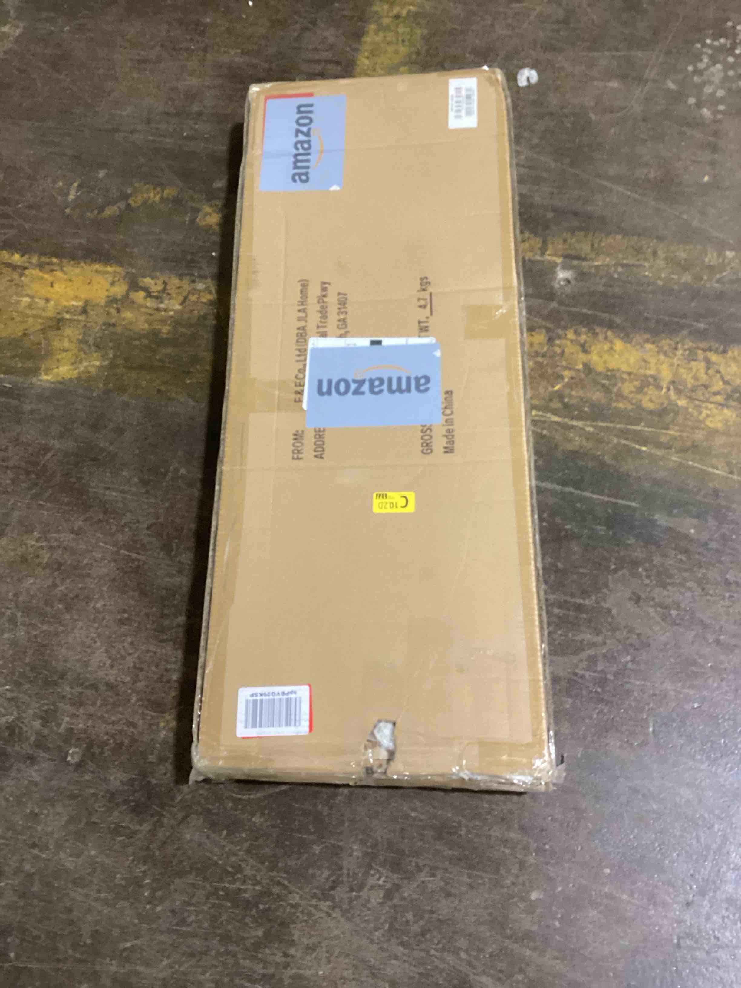 https://s3.amazonaws.com/lotting-images-prod/bidfta/BLU5973883_1709142791479.jpeg
