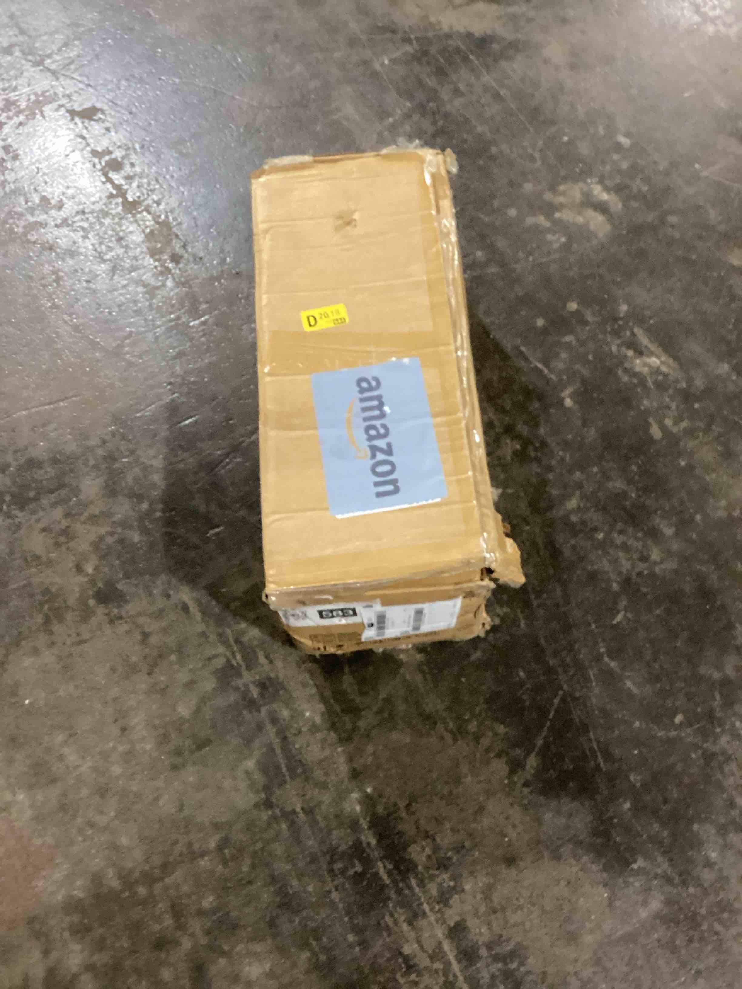 https://s3.amazonaws.com/lotting-images-prod/bidfta/BLU5973918_1709144377773.jpeg