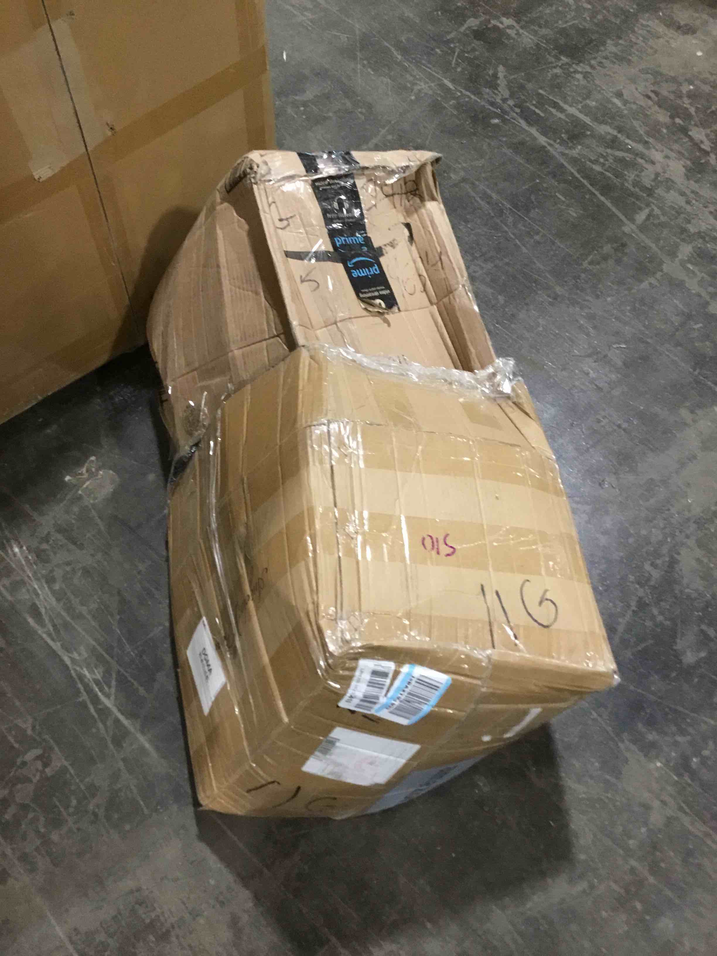 https://s3.amazonaws.com/lotting-images-prod/bidfta/BLU5974783_1709586750806.jpeg