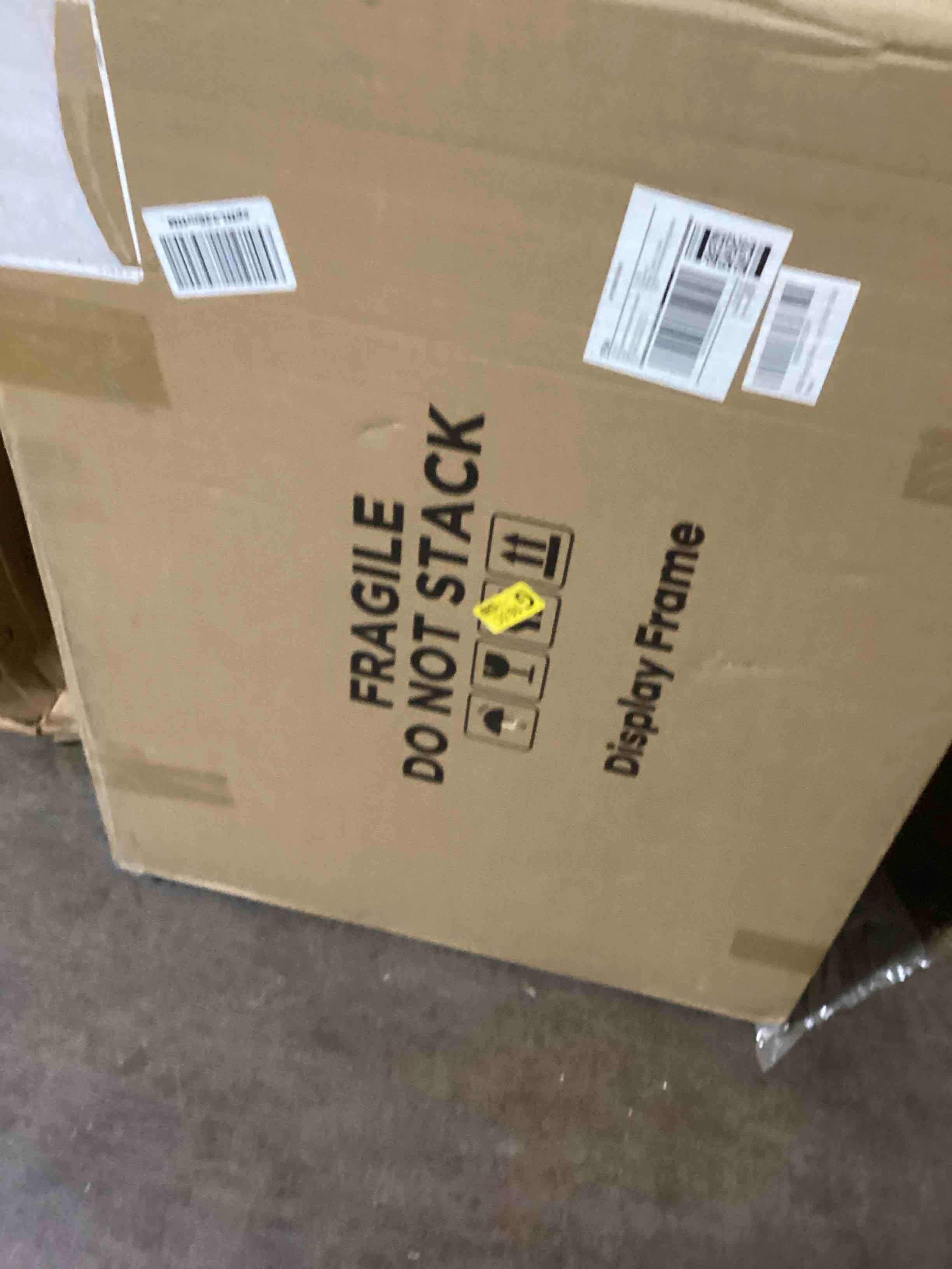 https://s3.amazonaws.com/lotting-images-prod/bidfta/BLU5976491_1708370743938.jpeg