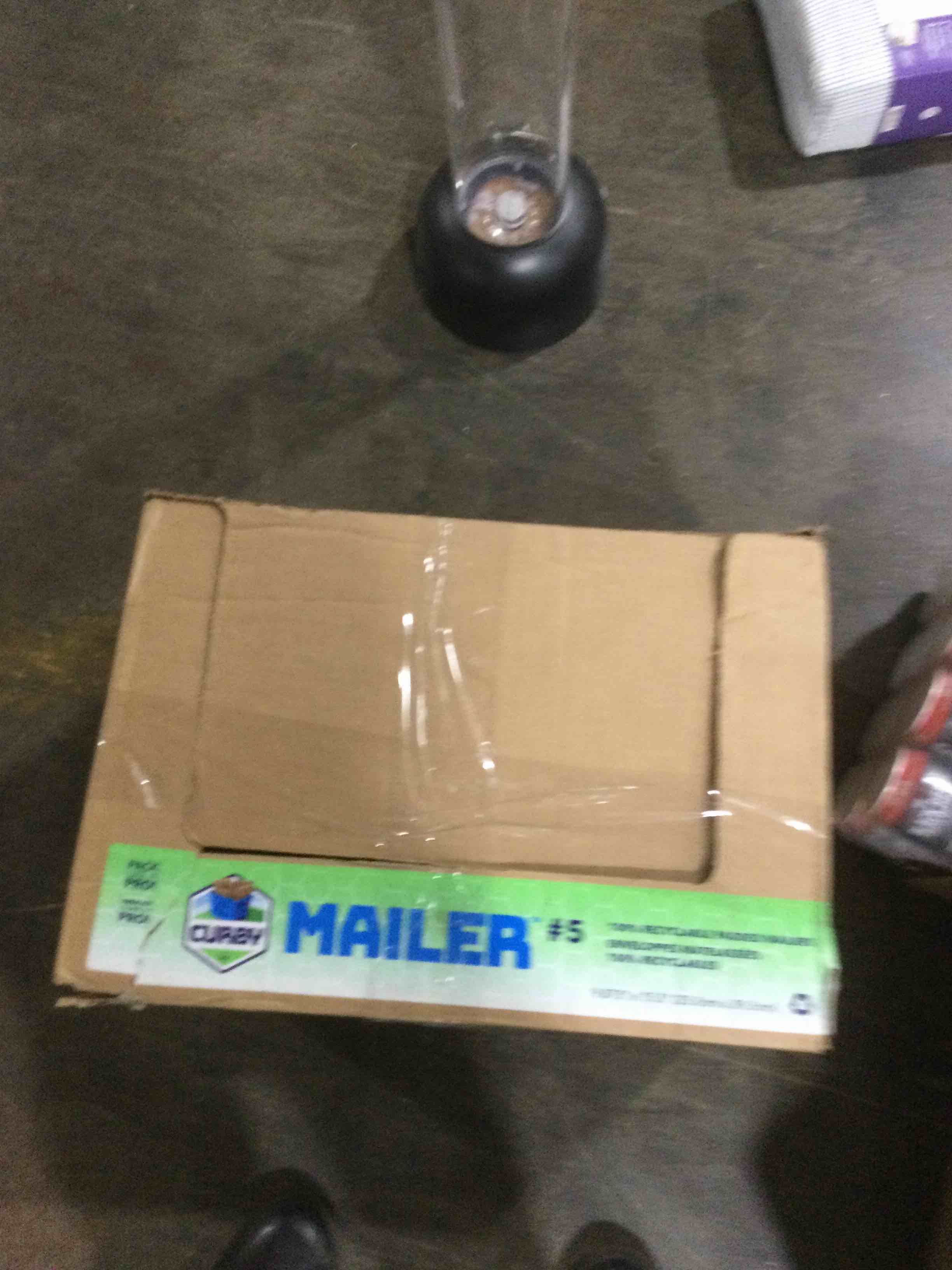 https://s3.amazonaws.com/lotting-images-prod/bidfta/BLU5977121_1708640198614.jpeg