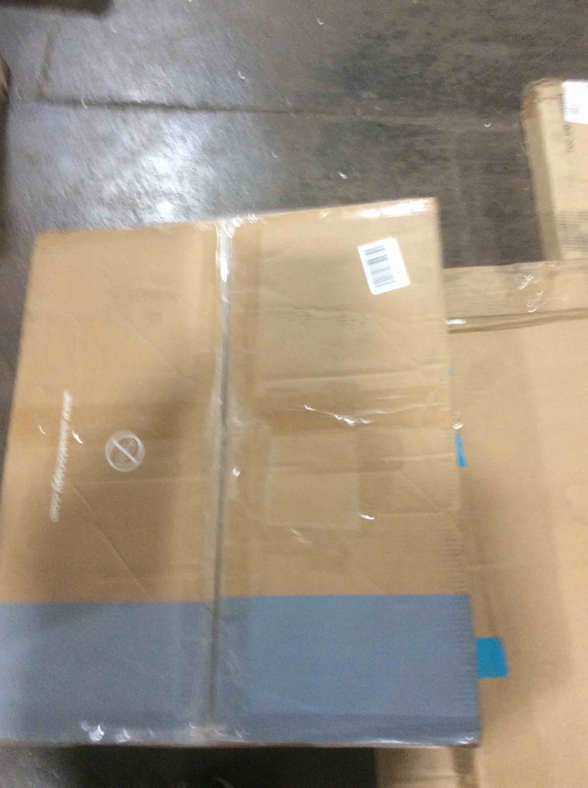 https://s3.amazonaws.com/lotting-images-prod/bidfta/BLU5977127_1708697560977.jpeg