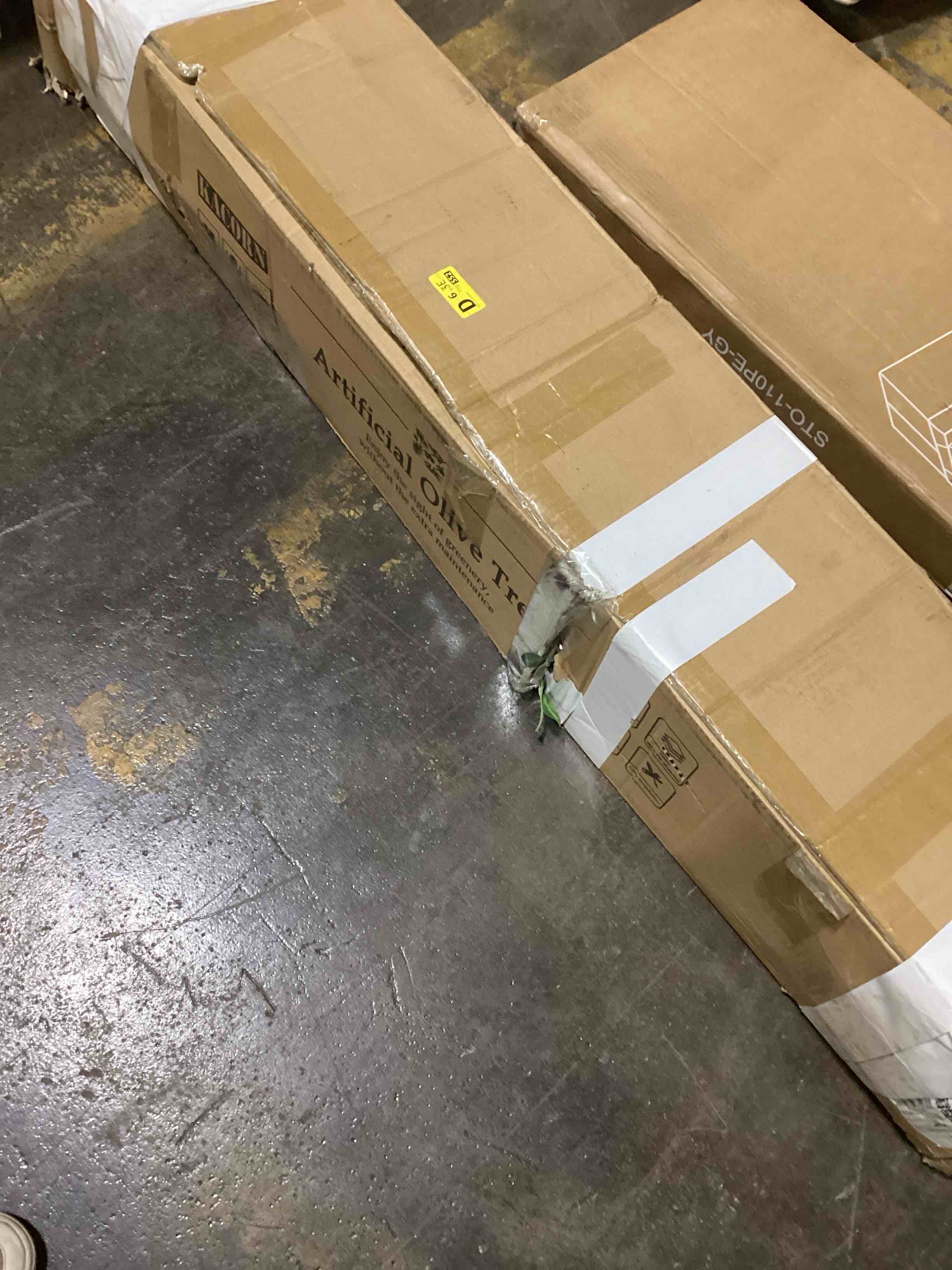 https://s3.amazonaws.com/lotting-images-prod/bidfta/BLU5977677_1709044974768.jpeg