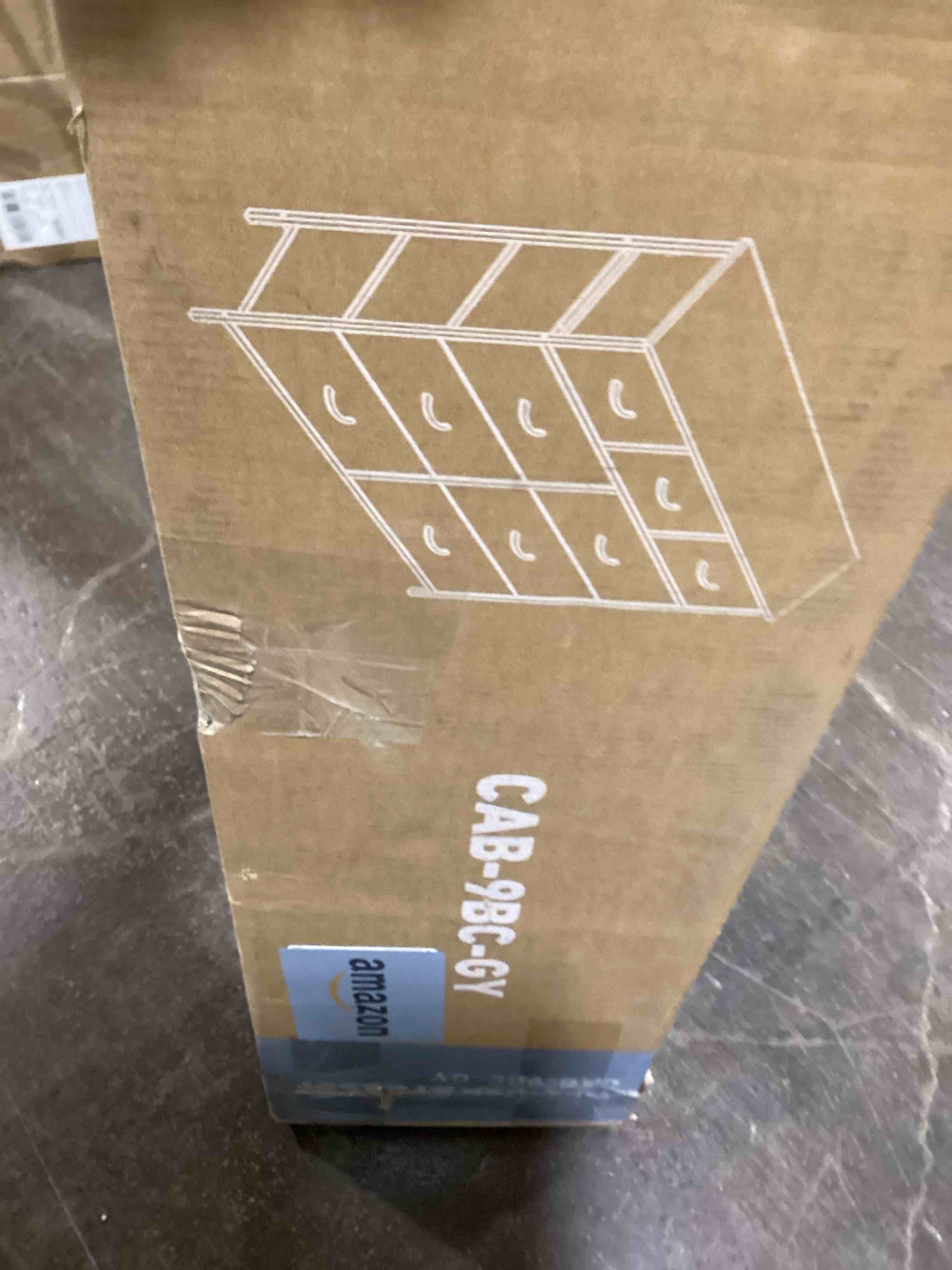 https://s3.amazonaws.com/lotting-images-prod/bidfta/BLU5977826_1709137869131.jpeg