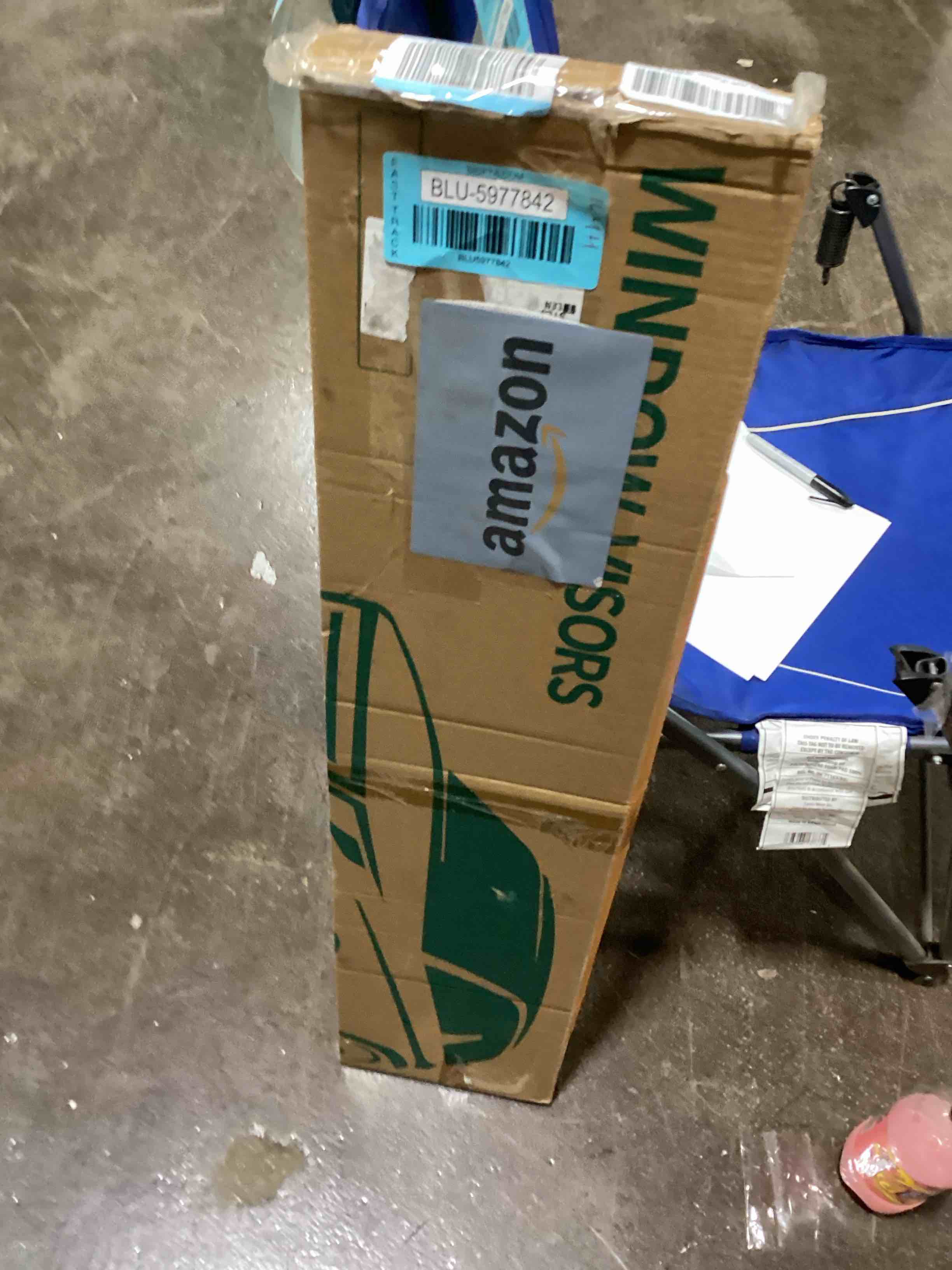 https://s3.amazonaws.com/lotting-images-prod/bidfta/BLU5977842_1709144031407.jpeg