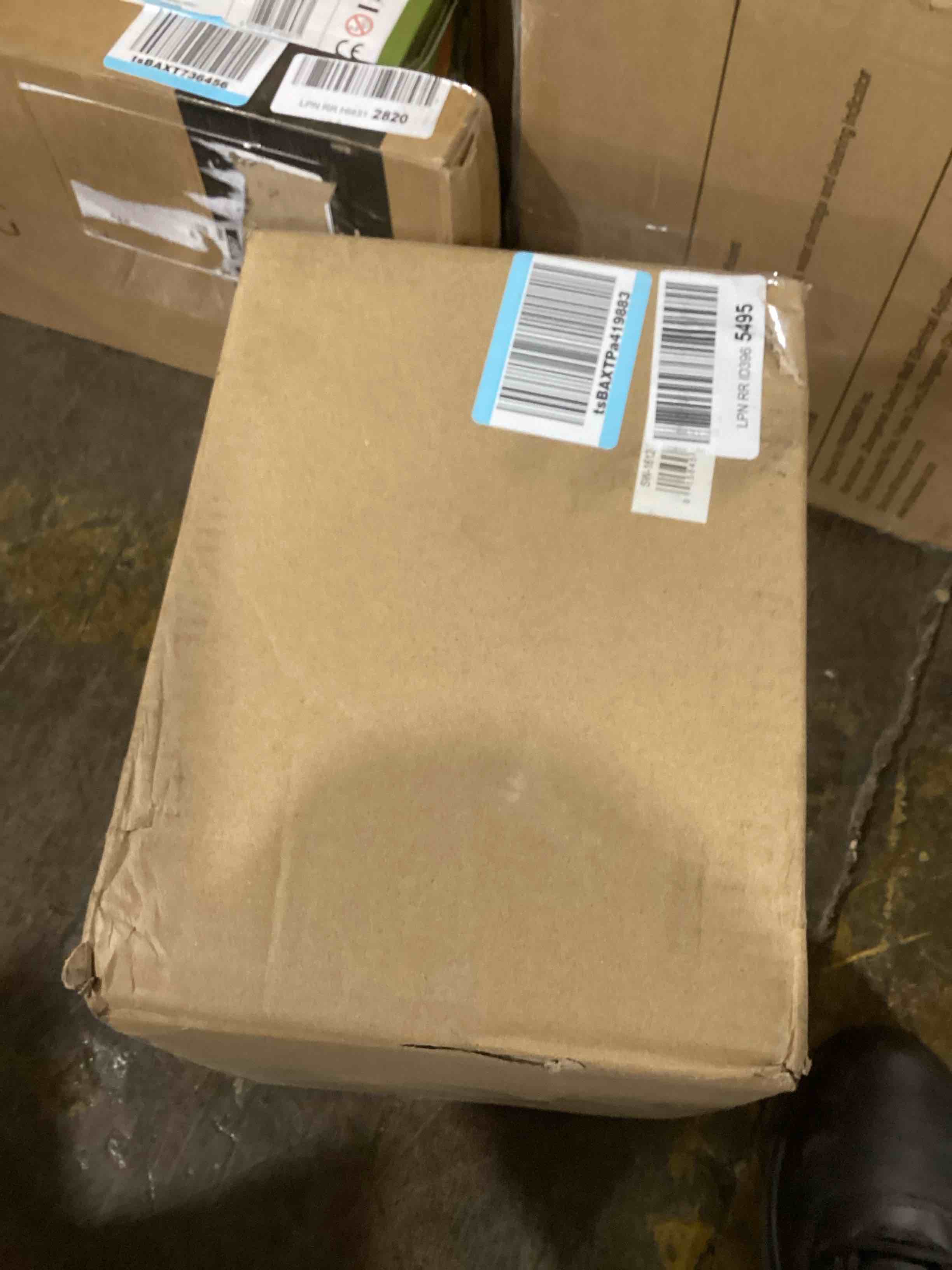 https://s3.amazonaws.com/lotting-images-prod/bidfta/BLU5979779_1707422858048.jpeg