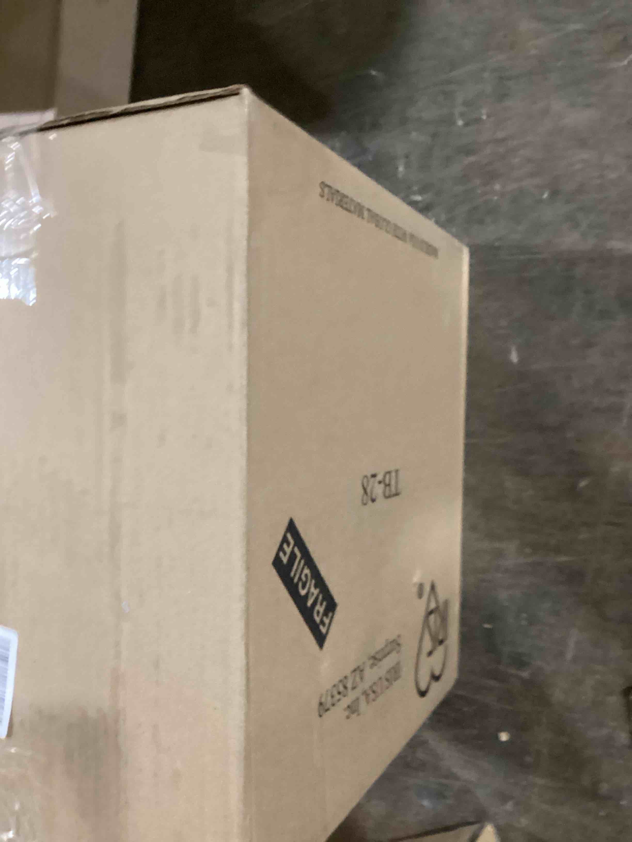 https://s3.amazonaws.com/lotting-images-prod/bidfta/BLU5980485_1707948366593.jpeg