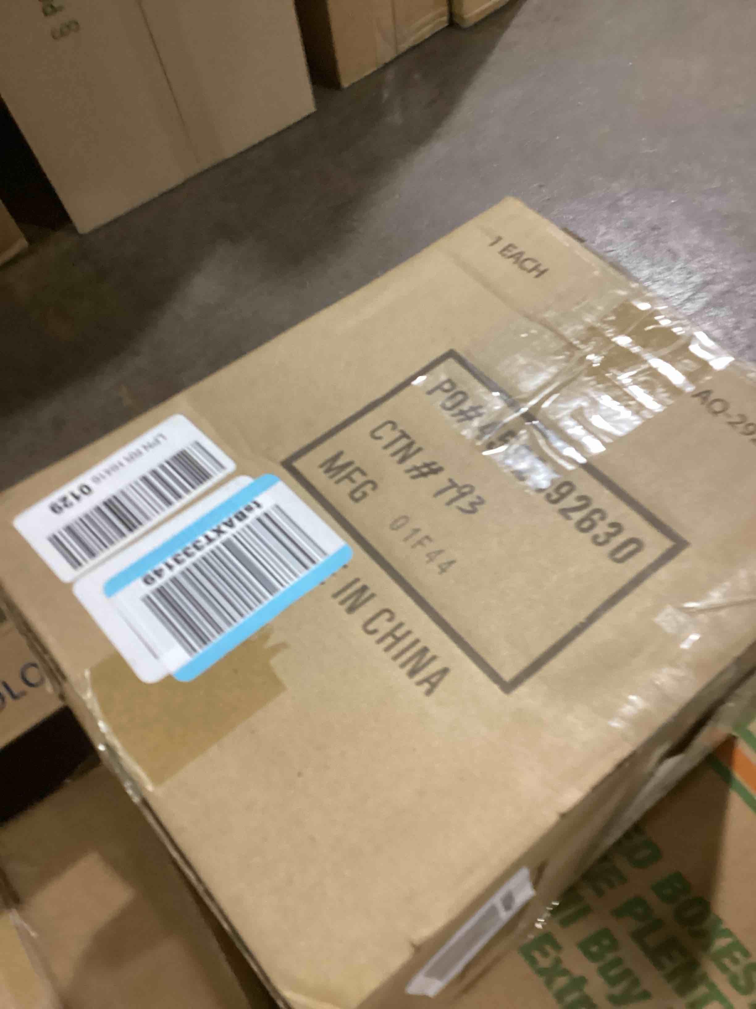 https://s3.amazonaws.com/lotting-images-prod/bidfta/BLU5980495_1707947676609.jpeg