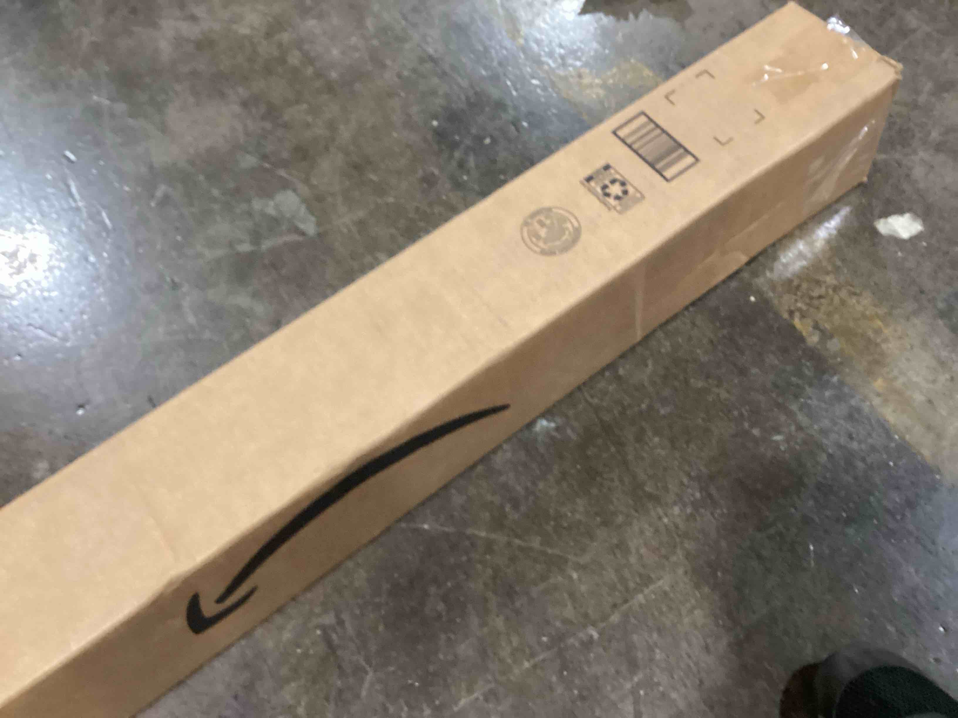 https://s3.amazonaws.com/lotting-images-prod/bidfta/BLU5980601_1707936132983.jpeg