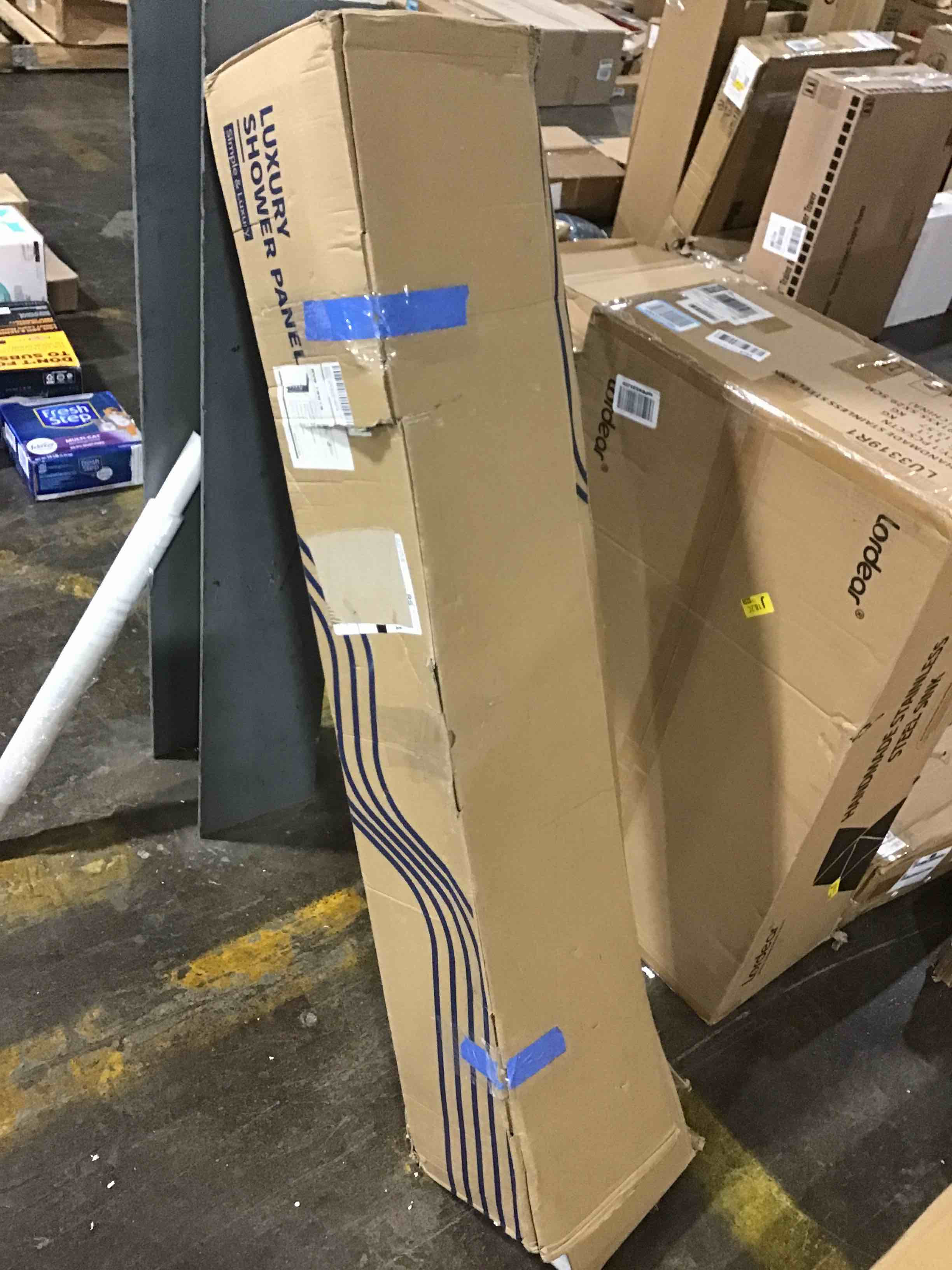 https://s3.amazonaws.com/lotting-images-prod/bidfta/BLU5981177_1708110432809.jpeg