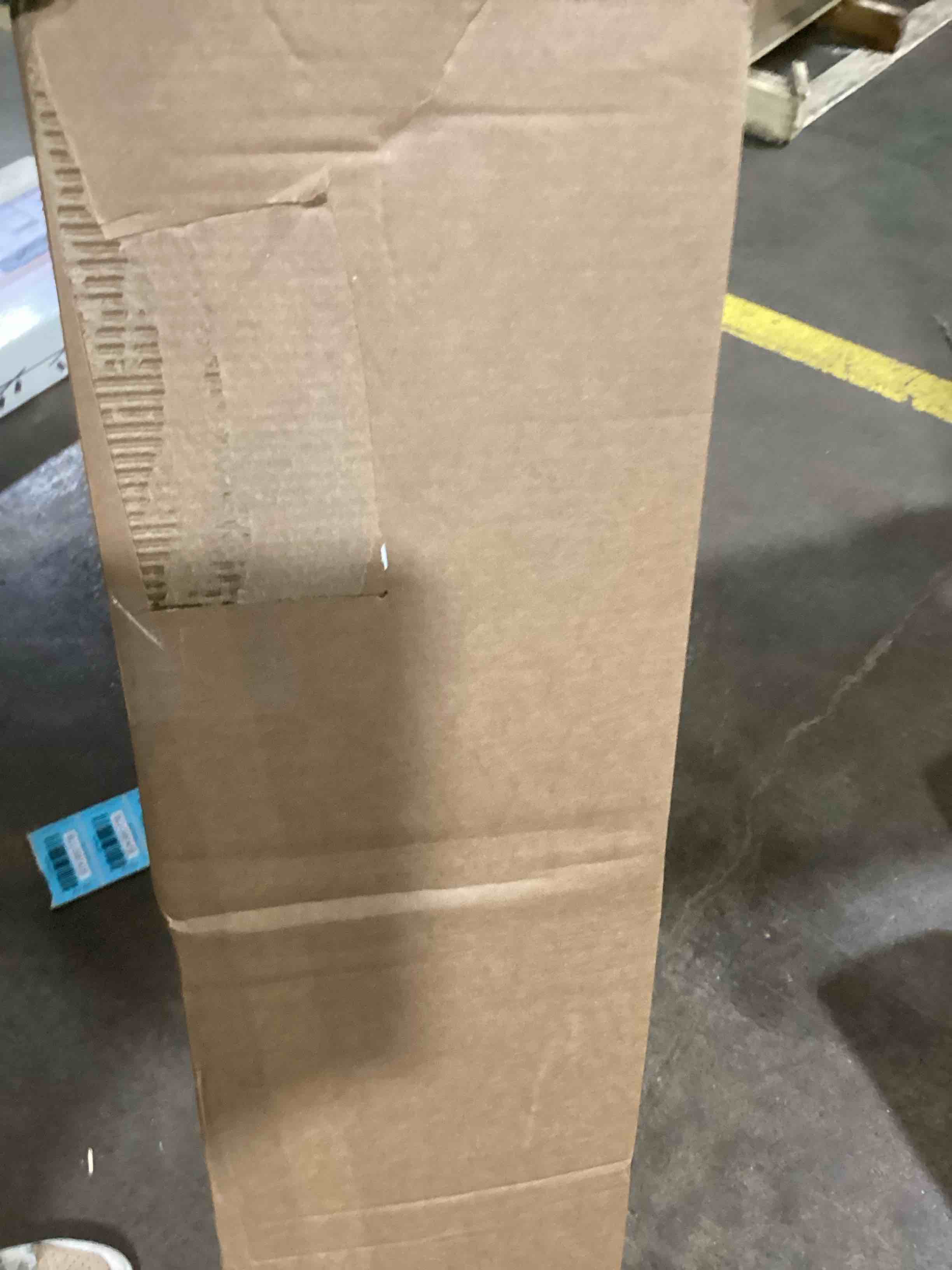 https://s3.amazonaws.com/lotting-images-prod/bidfta/BLU5981445_1708372878980.jpeg
