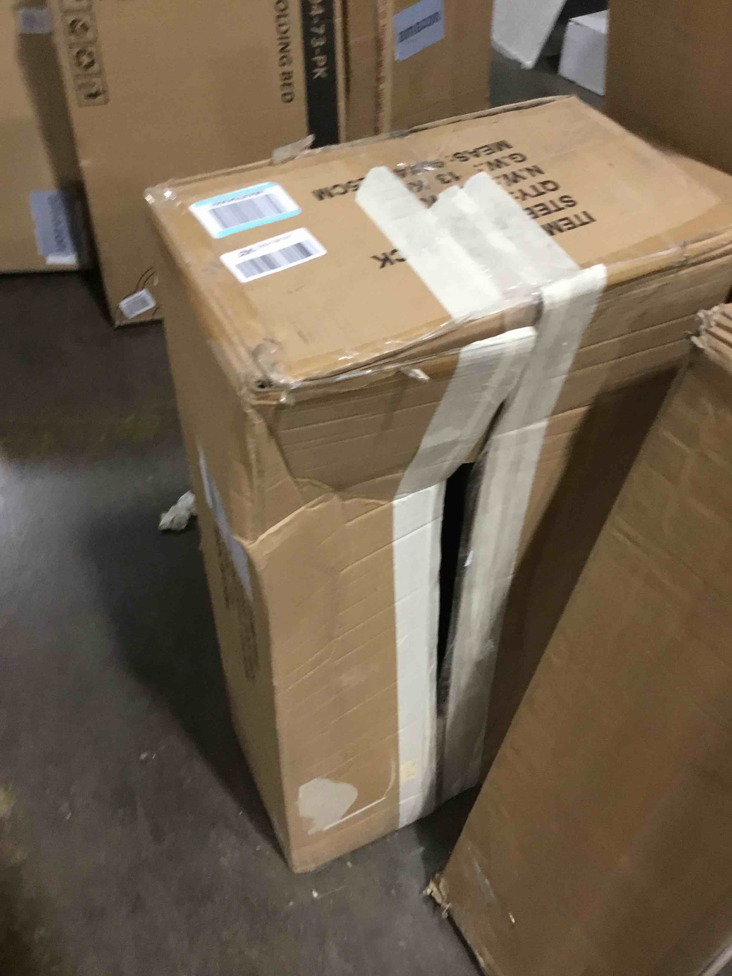 https://s3.amazonaws.com/lotting-images-prod/bidfta/BLU5981829_1708963991405.jpeg