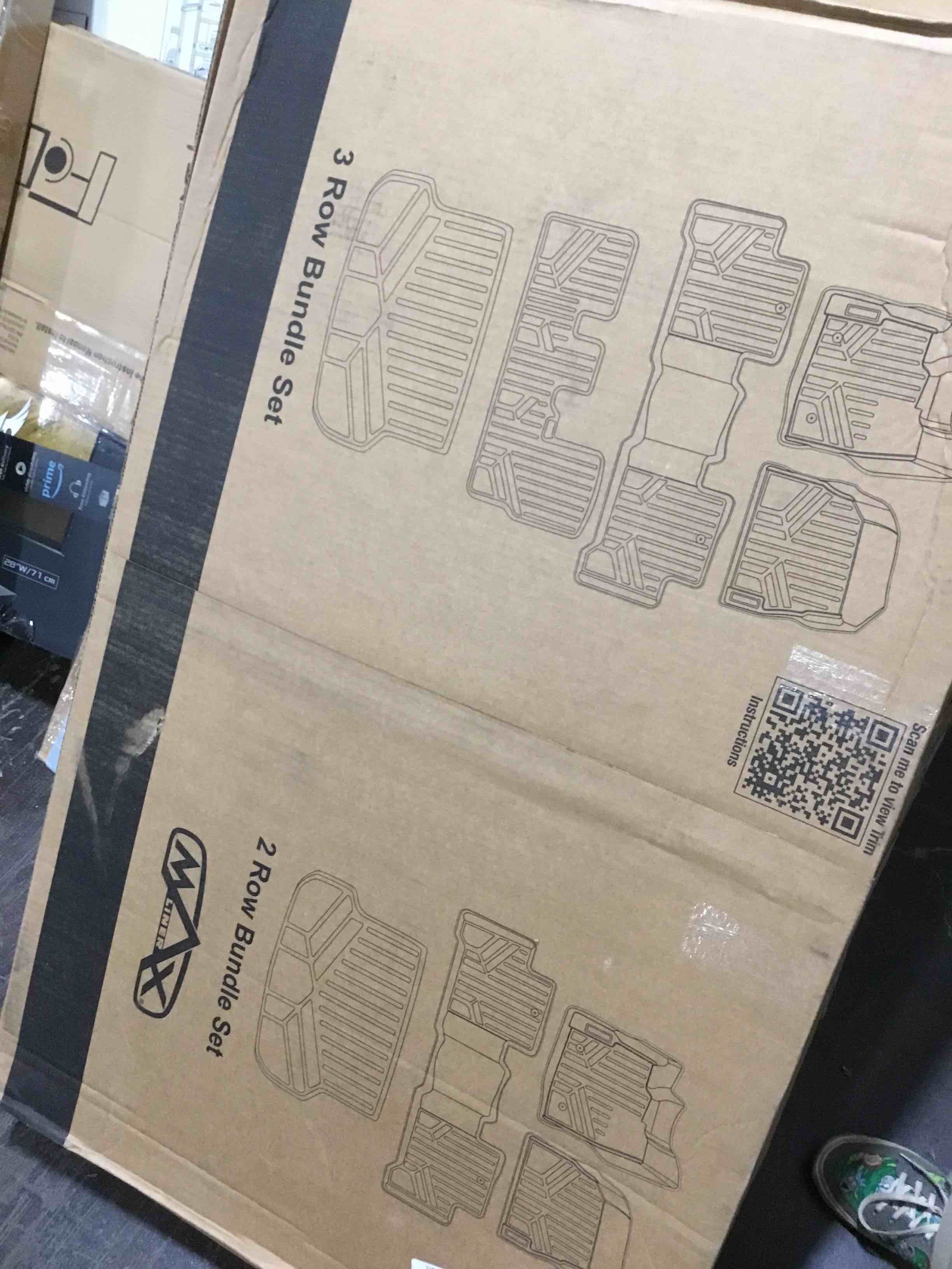 https://s3.amazonaws.com/lotting-images-prod/bidfta/BLU5981870_1708958223210.jpeg