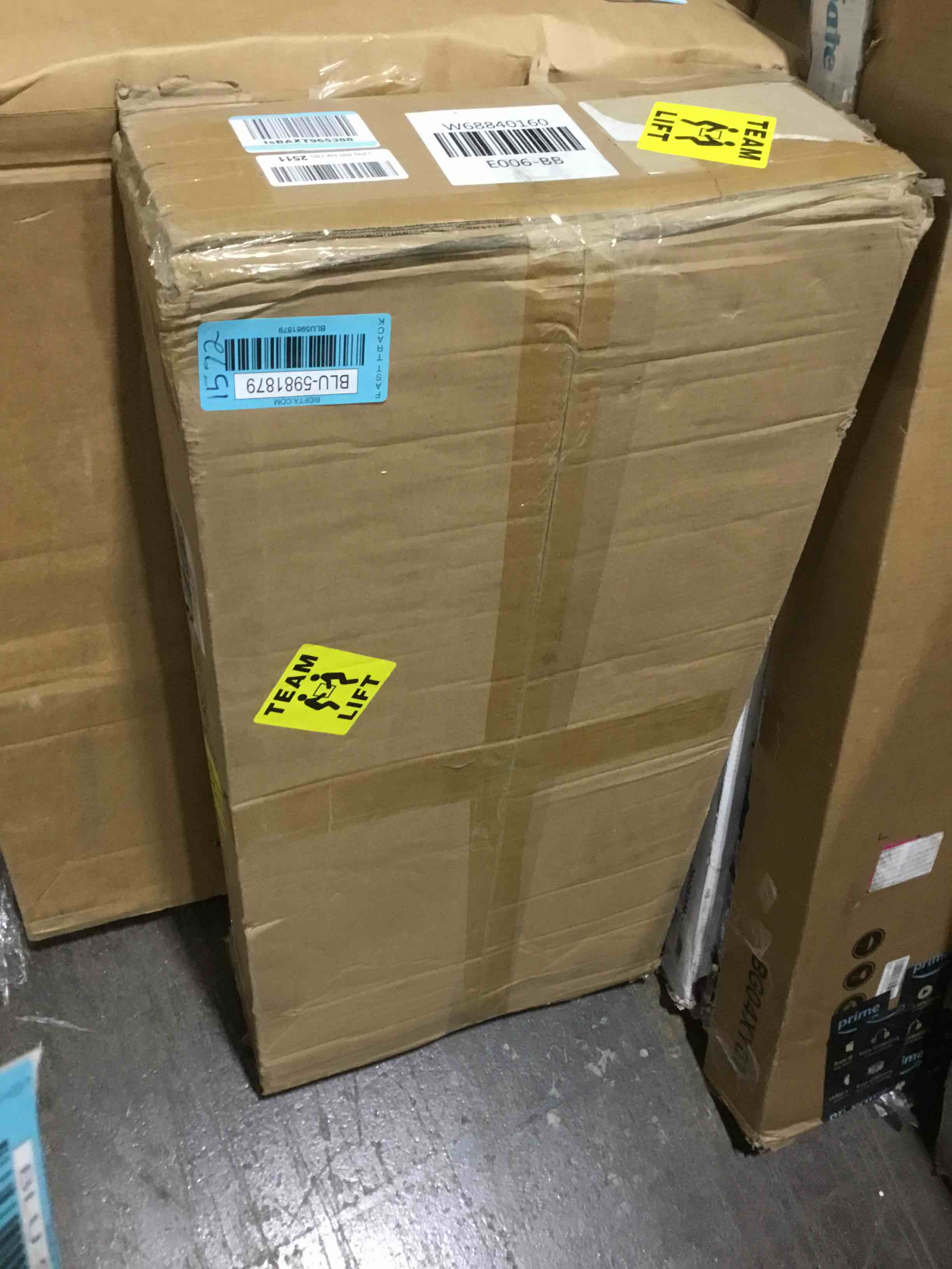 https://s3.amazonaws.com/lotting-images-prod/bidfta/BLU5981879_1708958628573.jpeg