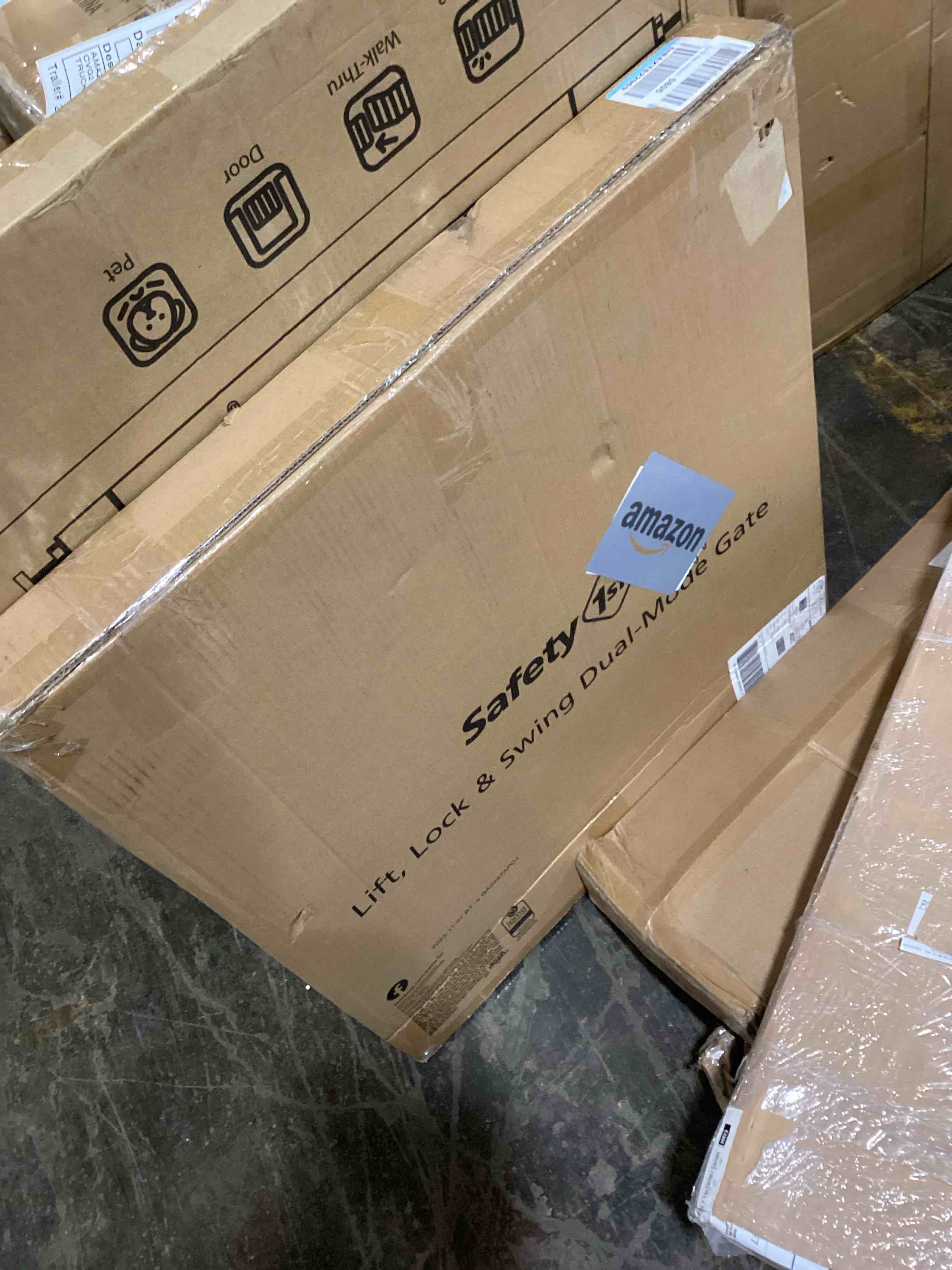 https://s3.amazonaws.com/lotting-images-prod/bidfta/BLU5981894_1709044664330.jpeg