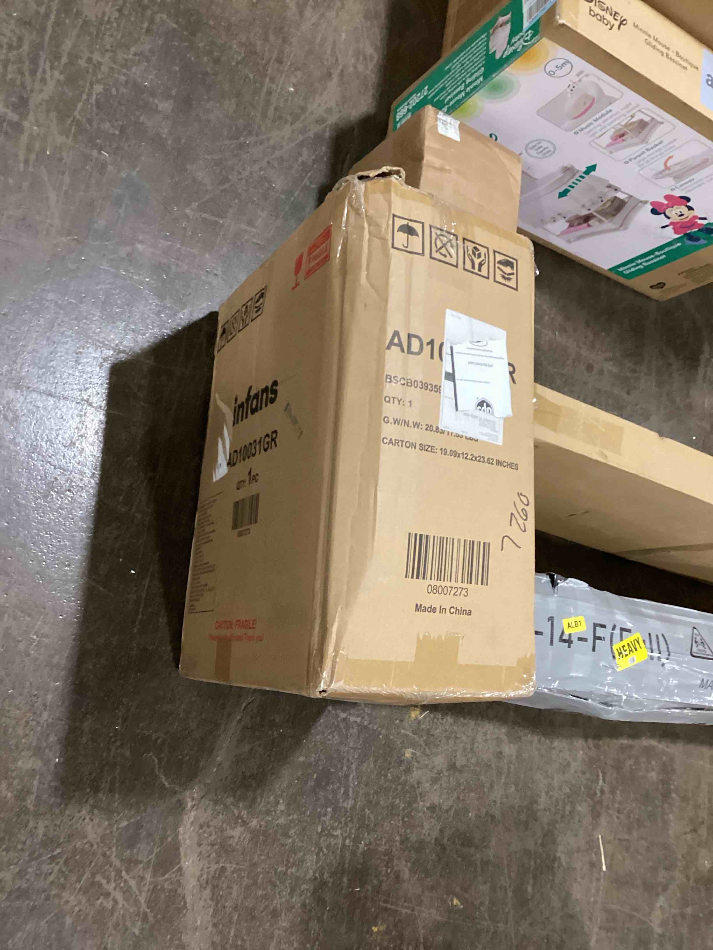 https://s3.amazonaws.com/lotting-images-prod/bidfta/BLU5981904_1709042067545.jpeg