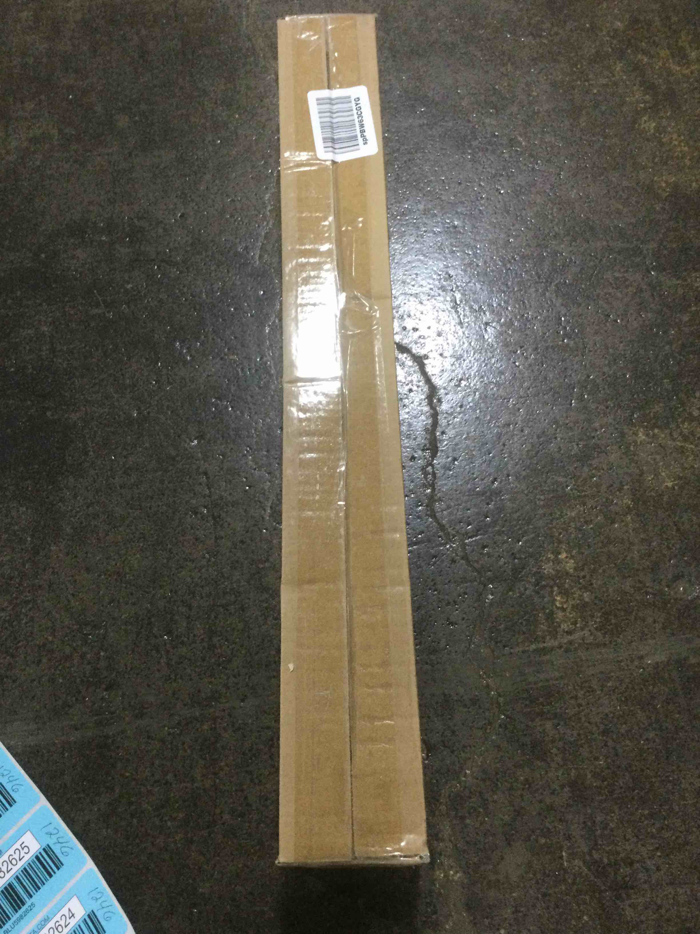 https://s3.amazonaws.com/lotting-images-prod/bidfta/BLU5982611_1707852344053.jpeg